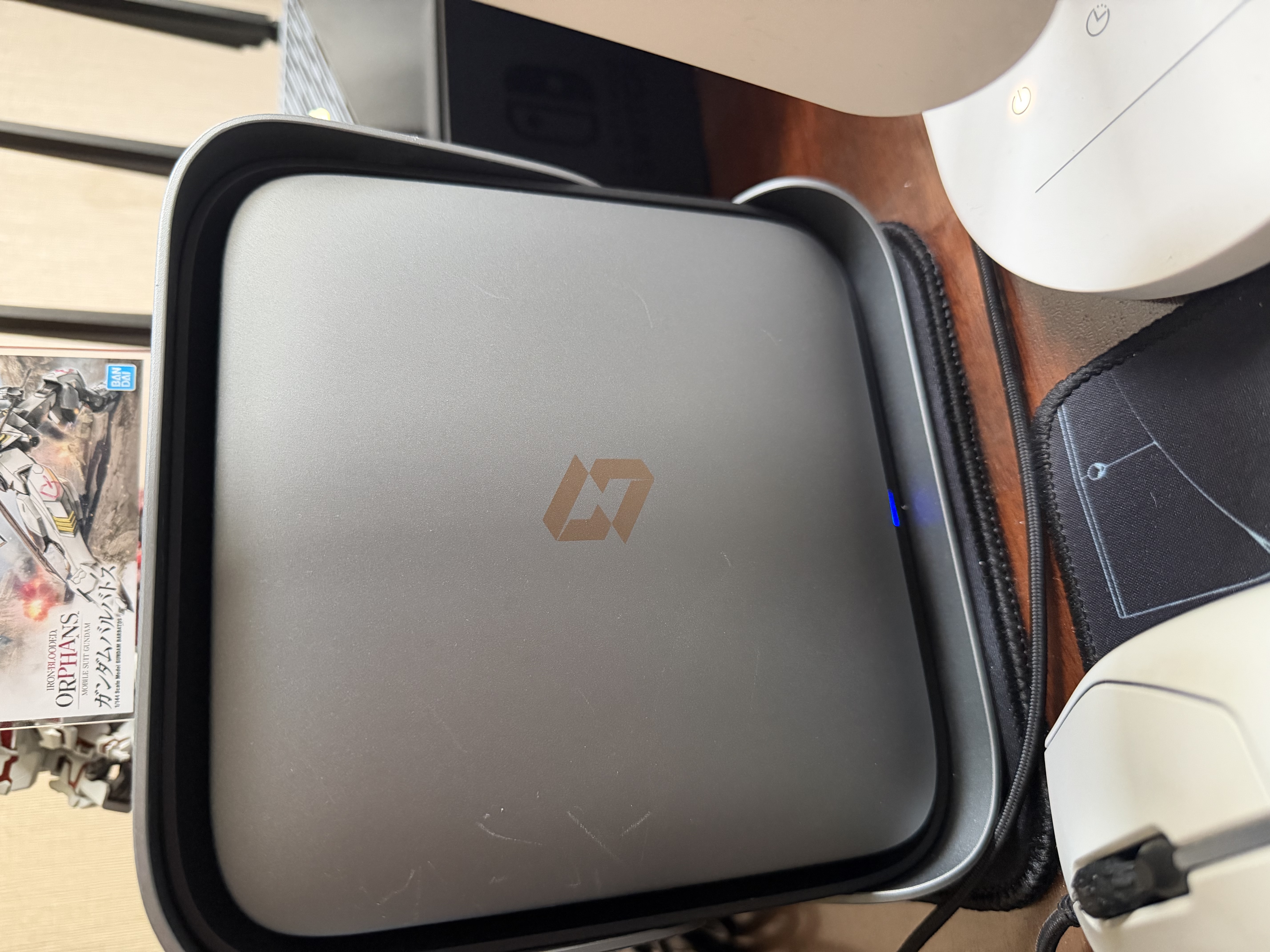 极空间私有云Z4Pro+ 16G内存四盘位AI NAS家庭智能存储手机照片自动备份 4K影音播放主机 企业办公协同 实拍图
