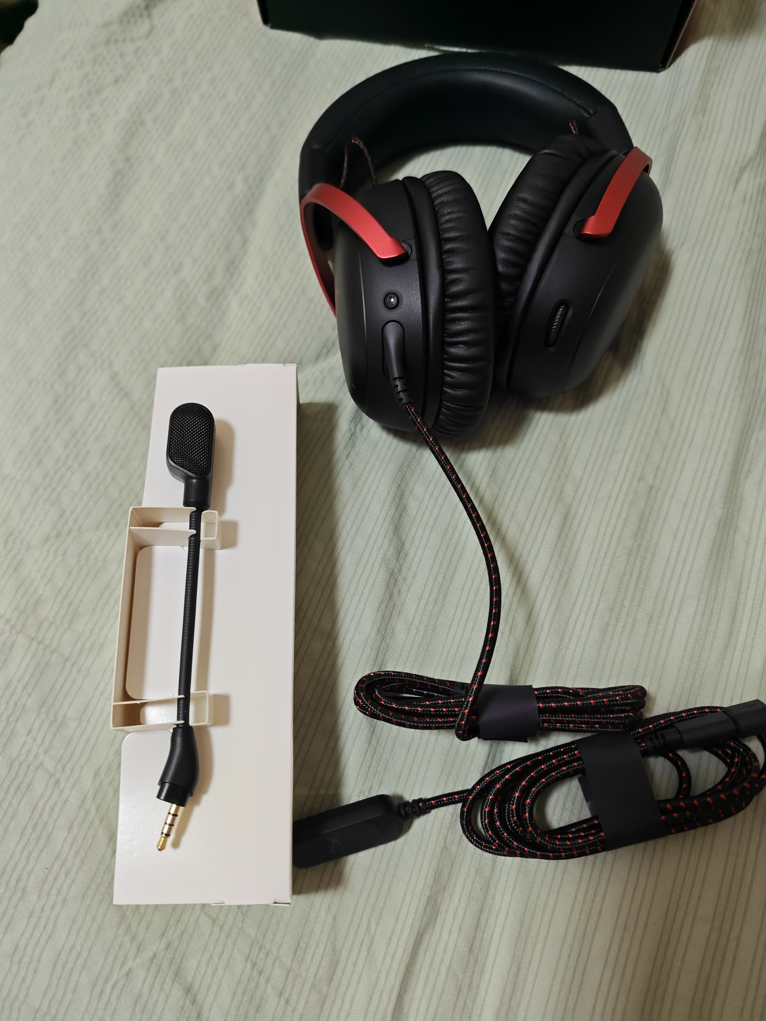 极度未知（HYPERX）飓风2升级款飓风3 头戴式游戏电竞耳机电脑耳麦 吃鸡游戏耳机 适配三角洲行动 【飓风3黑红】金榜精选丨Hear360音效 头戴式游戏耳机 实拍图