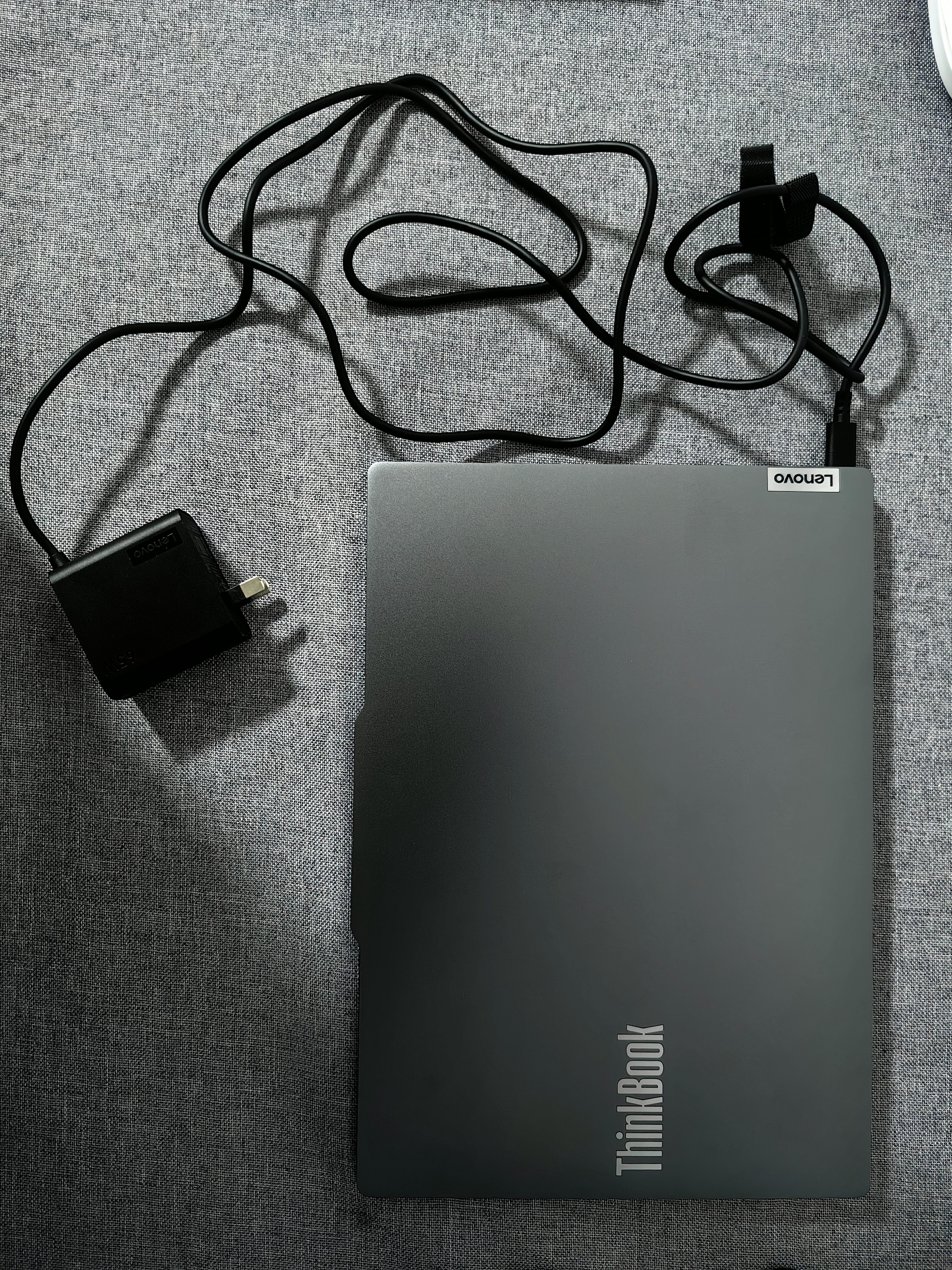 ThinkPad【国家补贴15%】联想笔记本电脑ThinkBook X 酷睿Ultra5 13.5英寸 32G 1T 2.8K AI高刷屏办公 实拍图