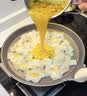 onlycook平底锅 钛不粘锅煎锅 煎饼锅千层饼煎蛋披萨神器班戟锅燃气灶专用 实拍图