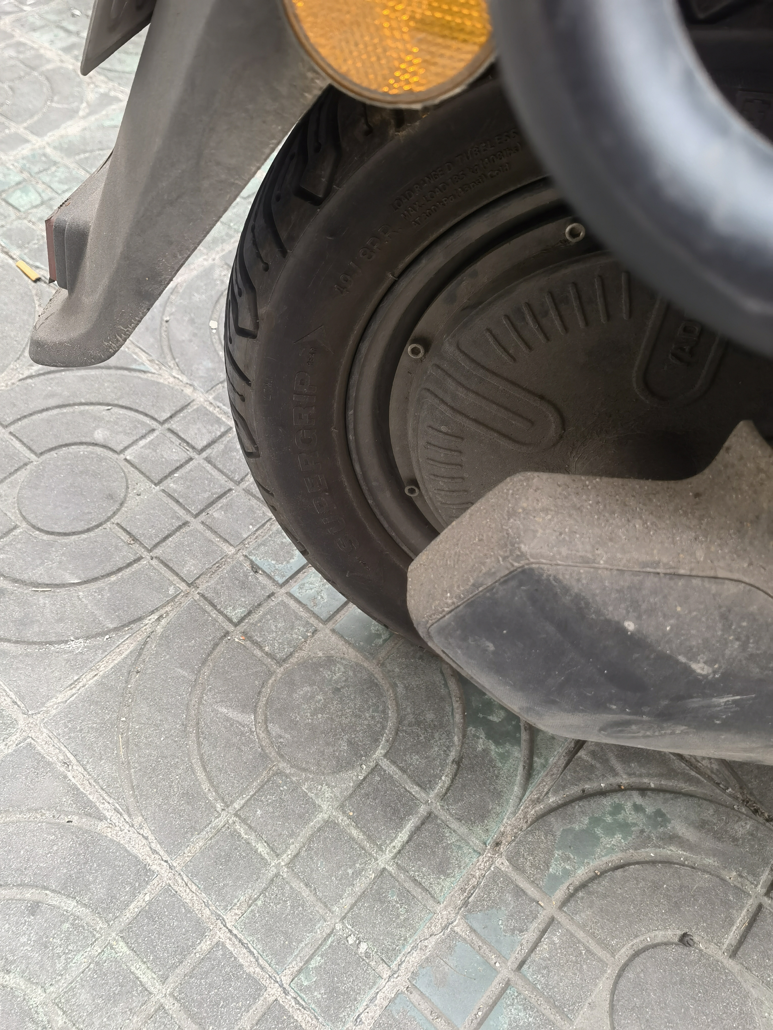 固满德电动车真空轮胎半热熔8层防滑耐磨摩托车3.00-10【免费上门安装】 实拍图
