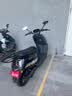 五羊【官方正品】电动摩托车2000W高速大功率电动车男女俩轮代步电动摩托车 镜面黑/速度70M/前后双碟/靠背版 72V35A/全新石墨烯电池/木架发货 实拍图