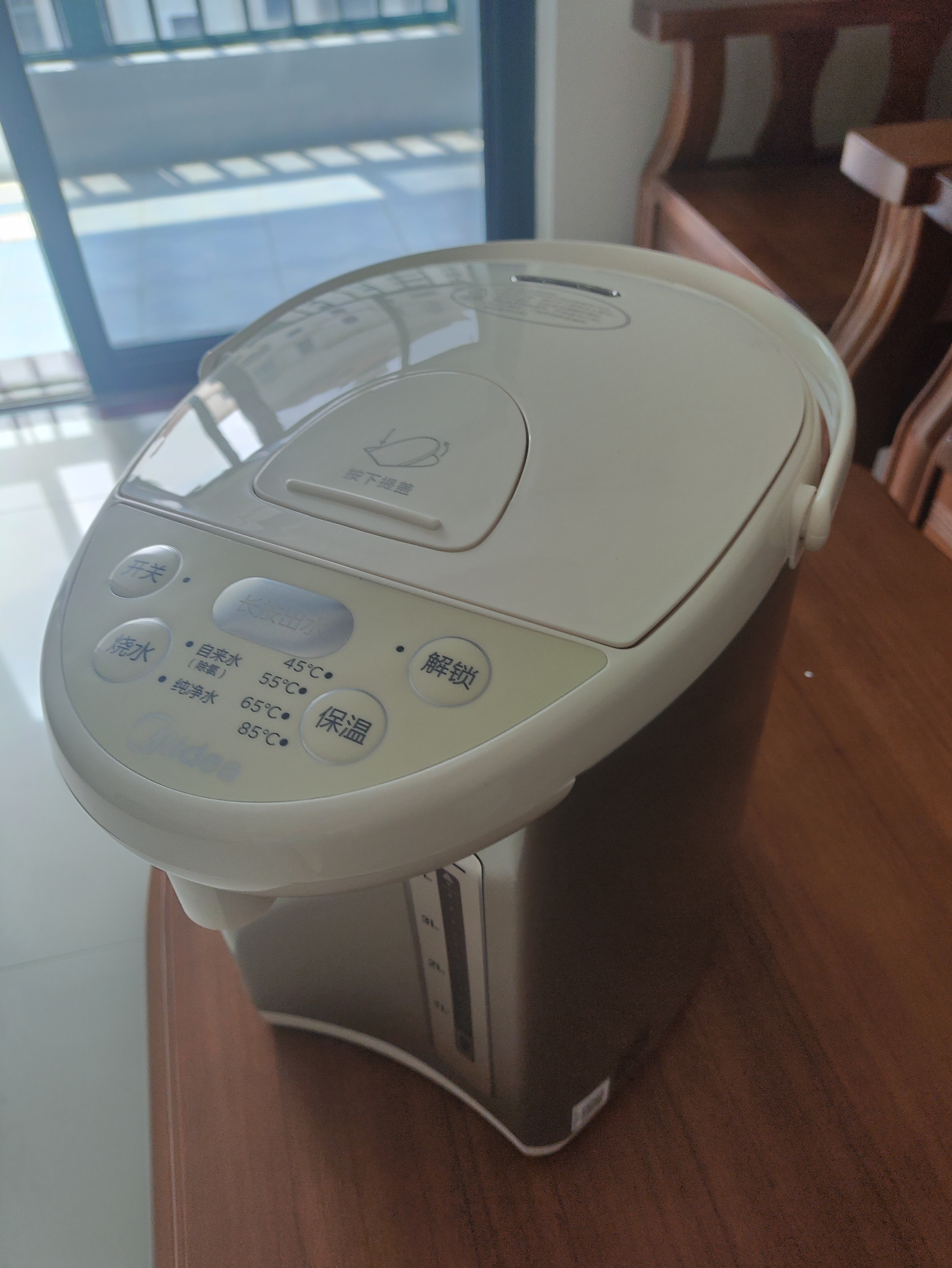 美的（Midea）电热水瓶甄选款自动断电保温控温保温水壶304不锈钢内胆5L大容量家用泡奶机Colou201 实拍图