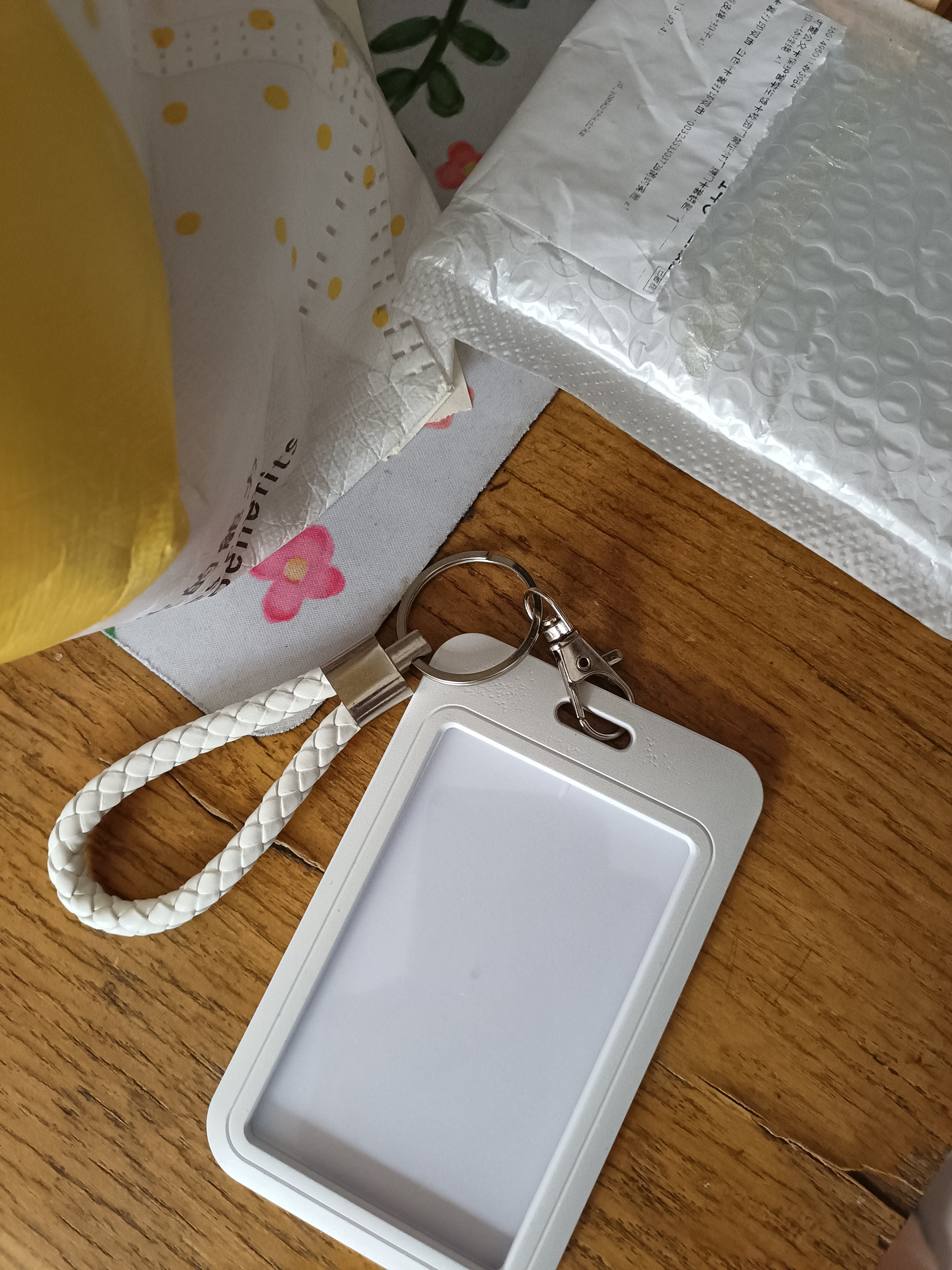 可爱公交卡保护套学生饭卡校园门禁证件厂牌门卡套钥匙扣一体挂绳 简约笑脸卡套+白绳(放身份证大小的卡) 实拍图