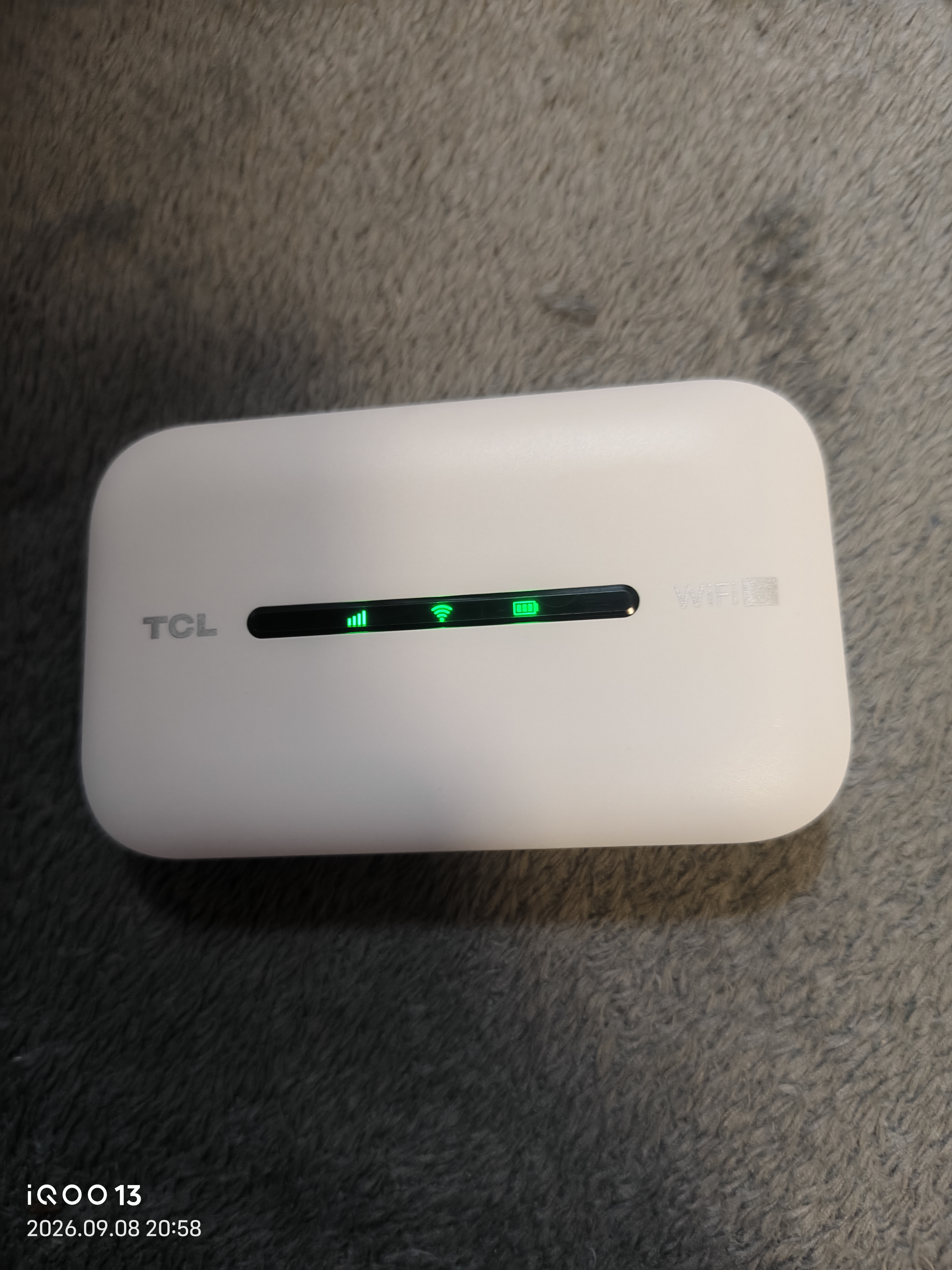 TCL随身wifi2026新款全国通用可移动便携式热点免插卡无线网wi-fi6无限制大流量车载4G路由器5GXY15B 【2026最新爆款】紫光展锐芯片+无线wifi6 足额不虚标月享1500G流量 实拍图