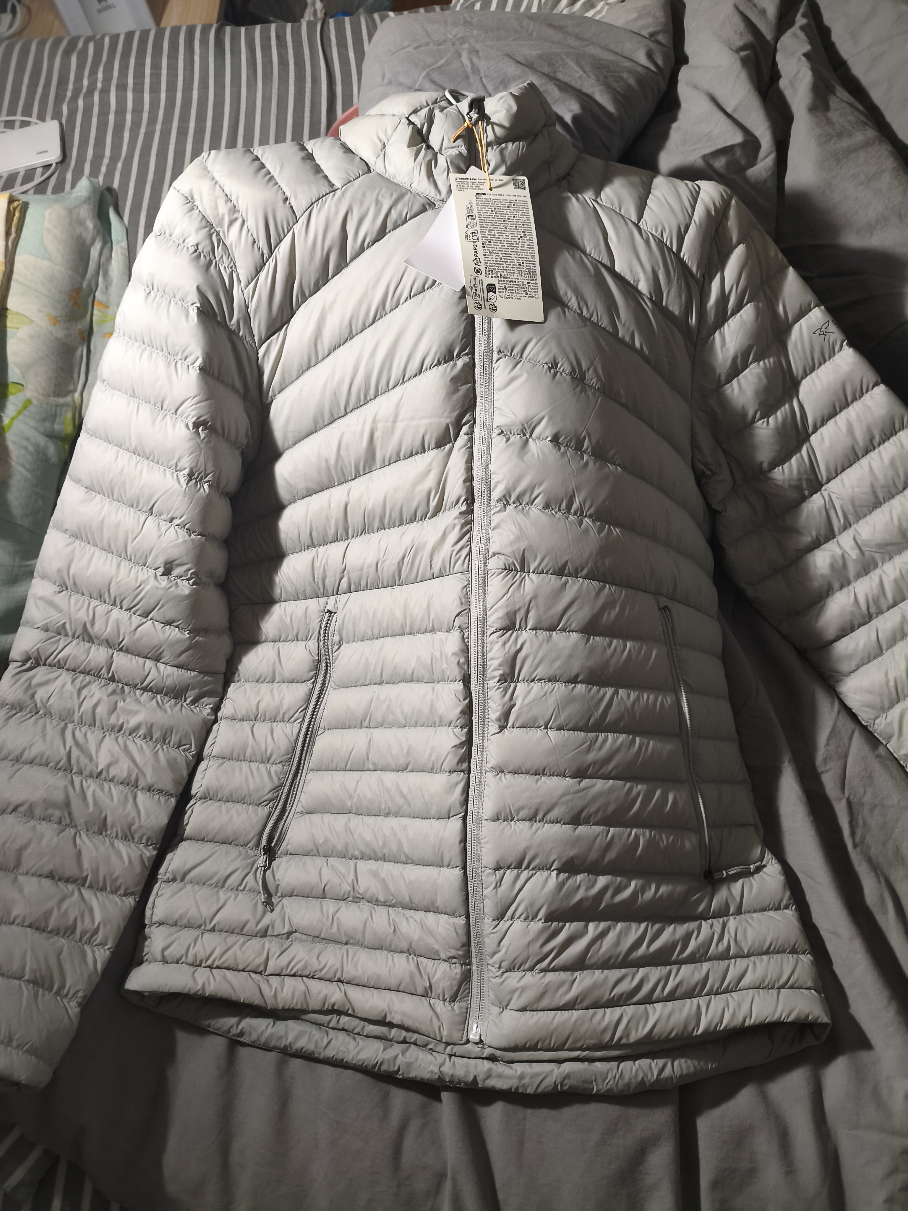 迪卡侬（DECATHLON）短款羽绒服轻薄薄外套户外运动保暖内胆排骨羽绒服TREK100 男款-冰川灰-立领 L 实拍图