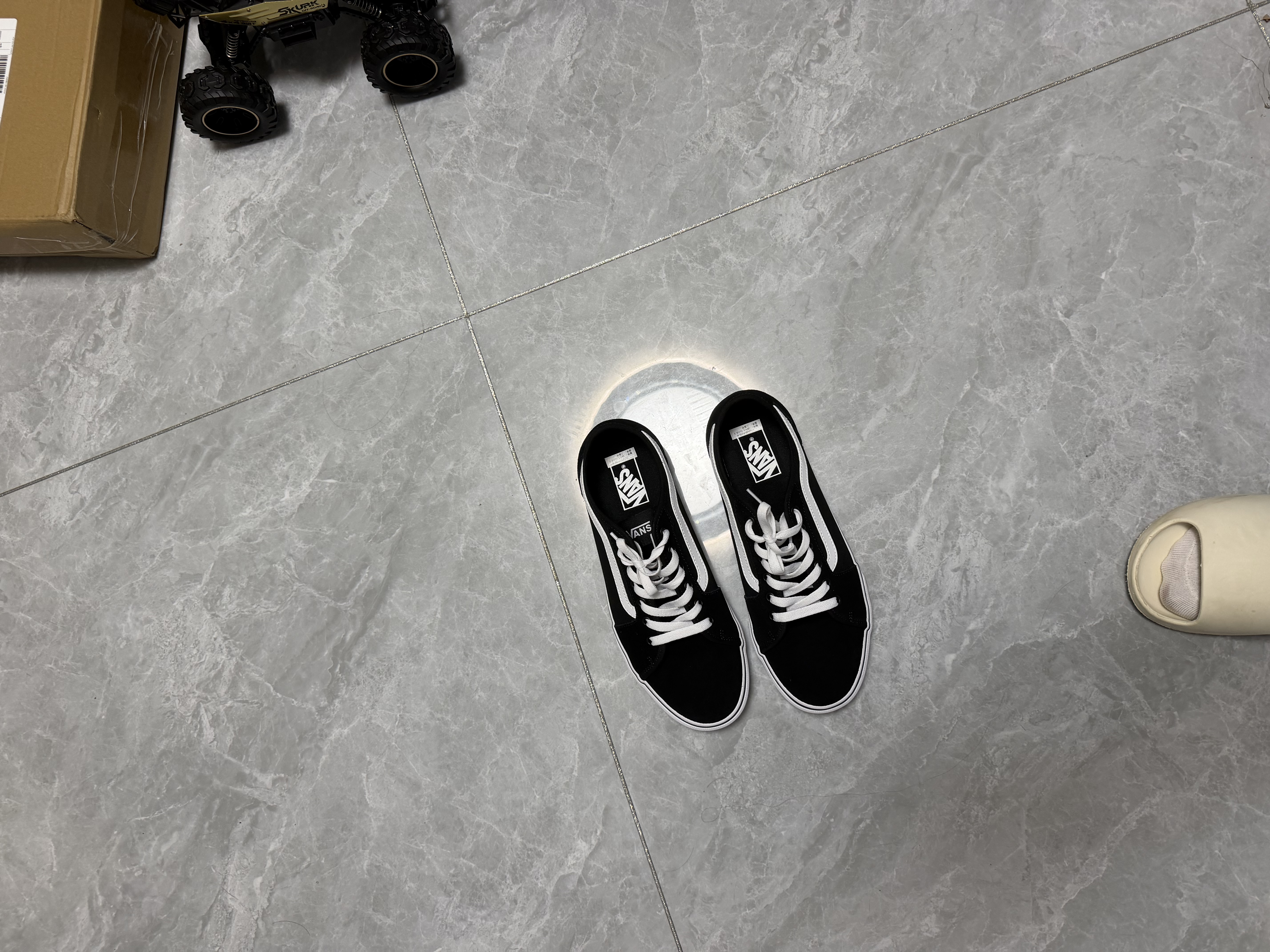 VANS范斯官方 Filmore Decon黑色复古风透气男鞋板鞋运动鞋 黑色 44 实拍图