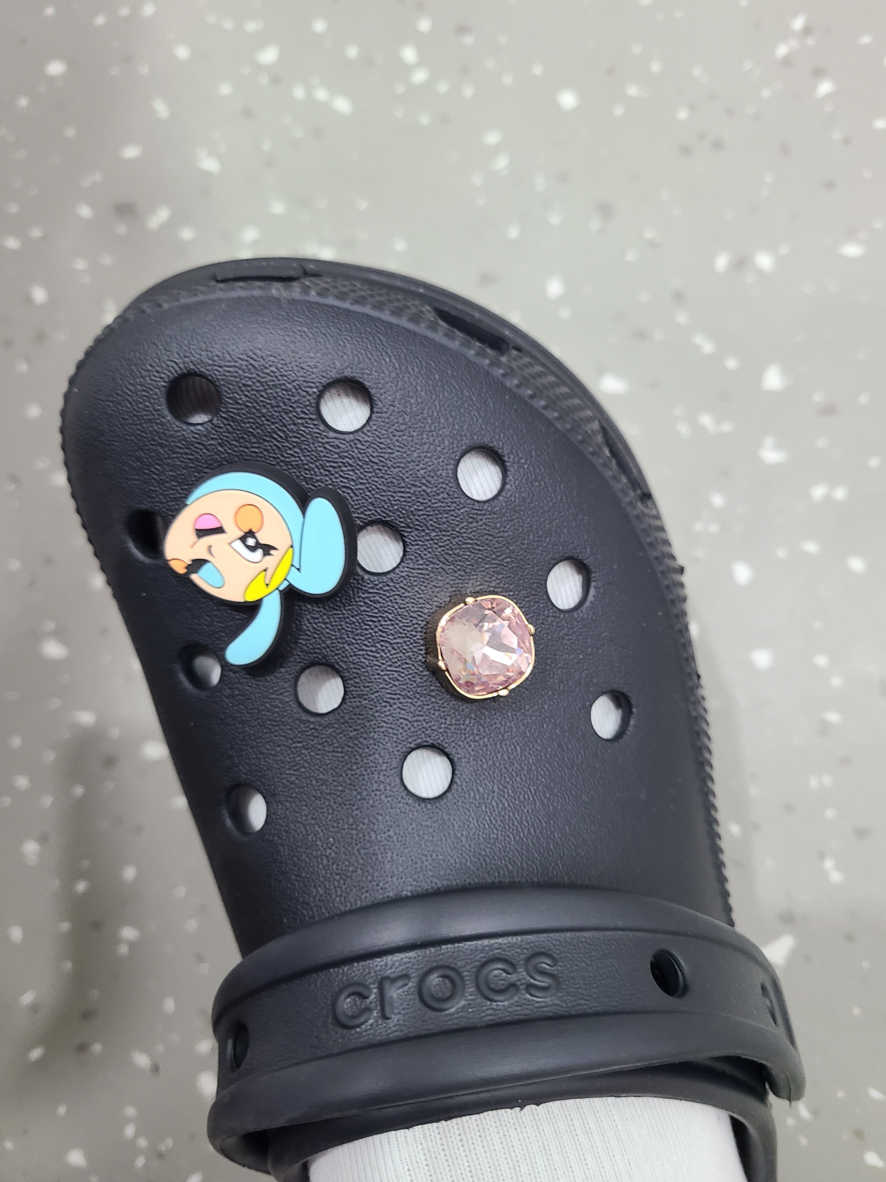 CROCS卡骆驰白鹿同款云朵洞洞鞋时尚百搭女鞋户外沙滩鞋花园鞋|206750 黑色-001(含智必星) 38 (240mm) 实拍图