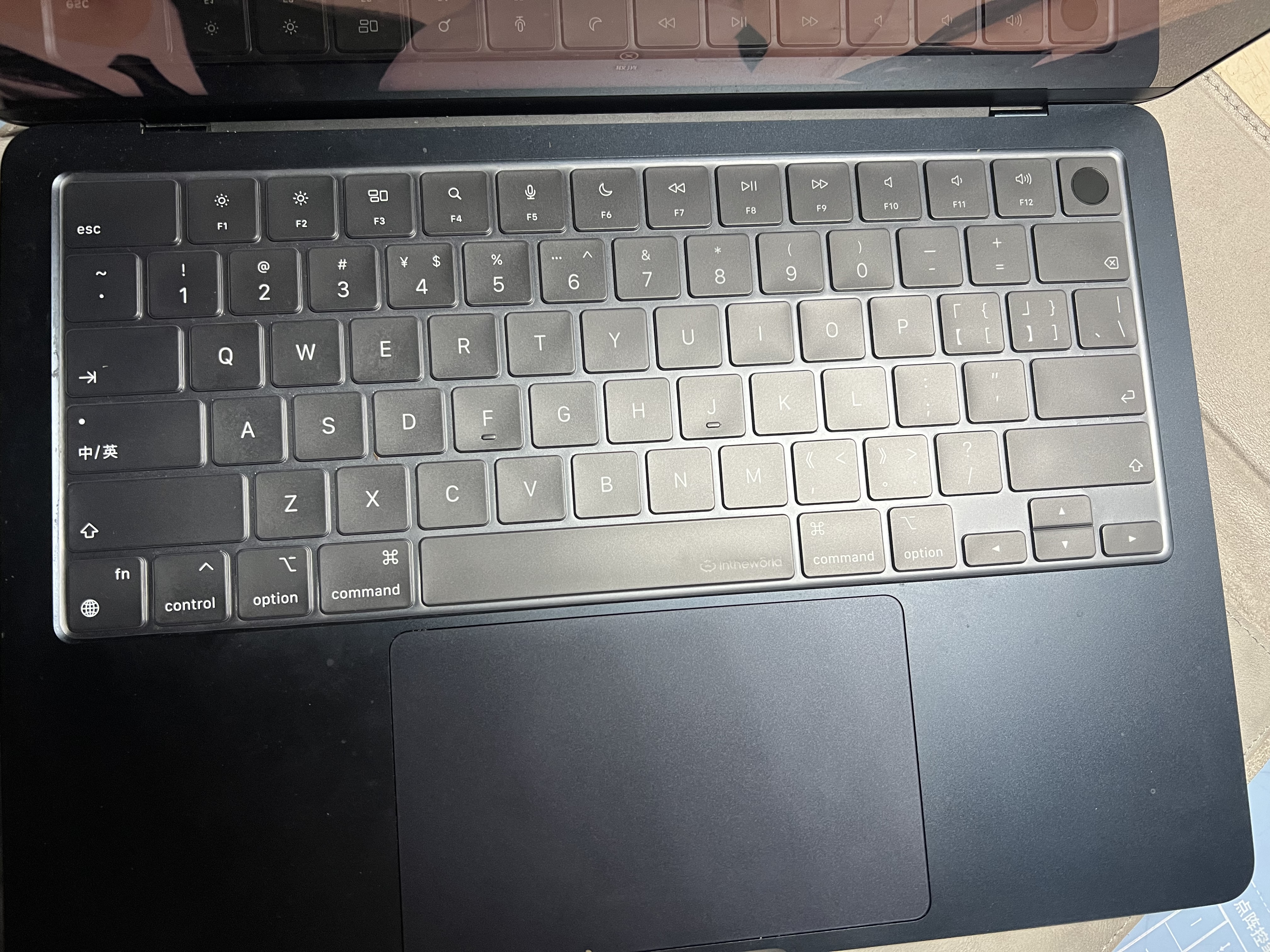 极川 苹果MacBook Air 13.6英寸M5/4/3/2键盘膜2026/25/24款笔记本电脑键盘保护膜TPU超薄透明防水尘罩 实拍图
