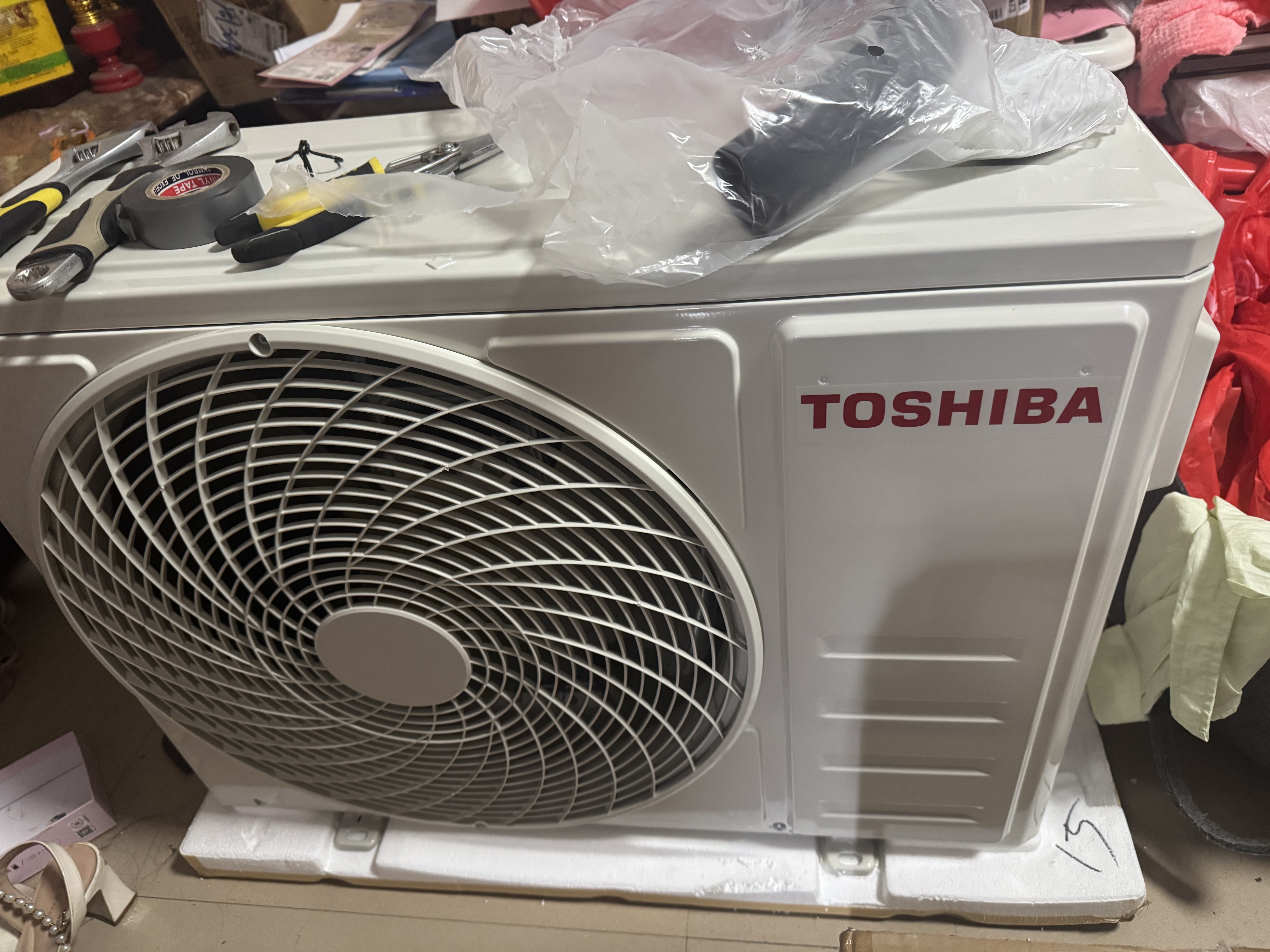 东芝（TOSHIBA）DX系列 1.5匹 一级能效 壁挂机空调省电变频外机单排纯铜管冷暖卧室健康舒适风 RAS-13TKVG1G4-C 实拍图