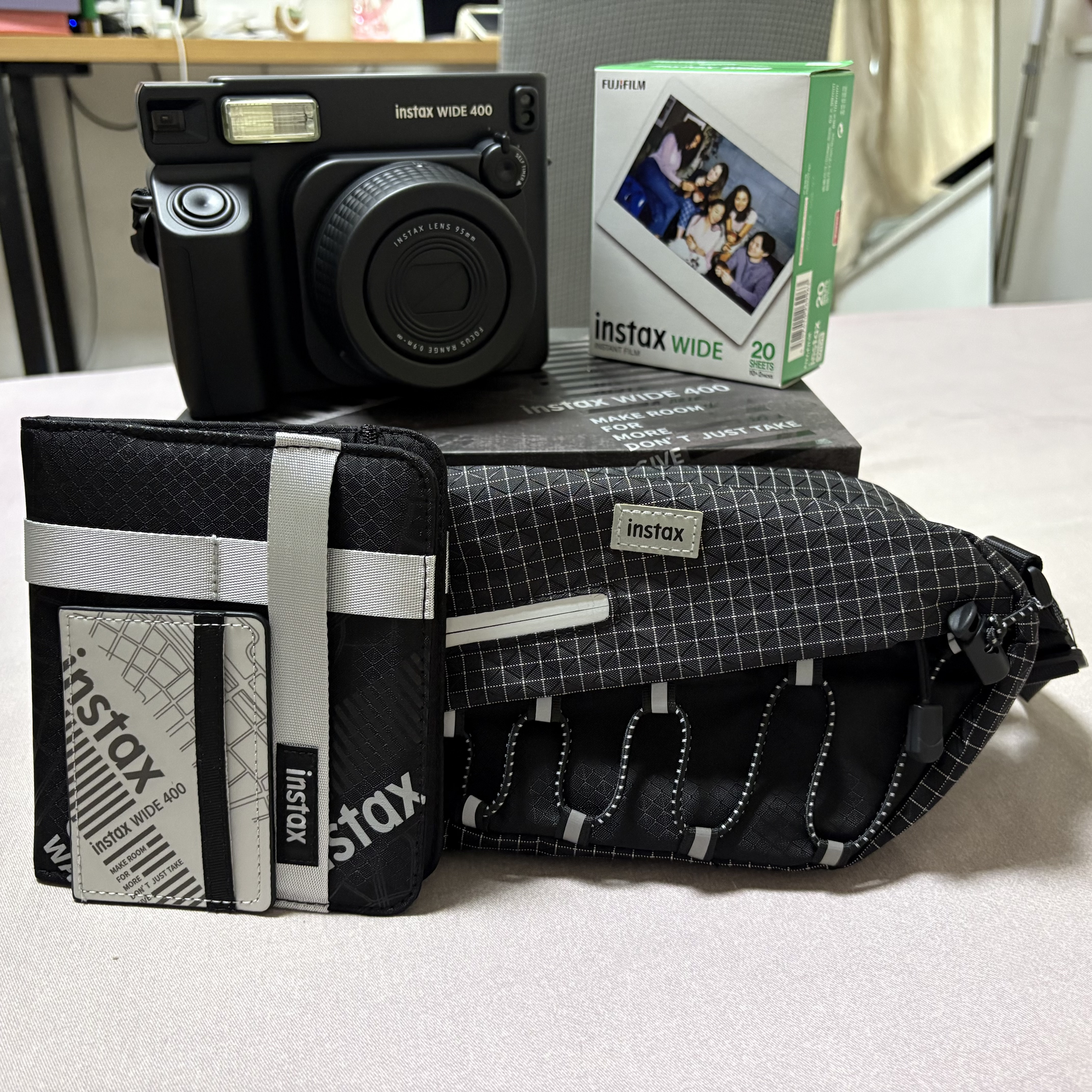 INSTAX富士instax立拍立得 一次成像相机 宽幅大视野 WIDE400 亮黑（WIDE300升级款）  实拍图