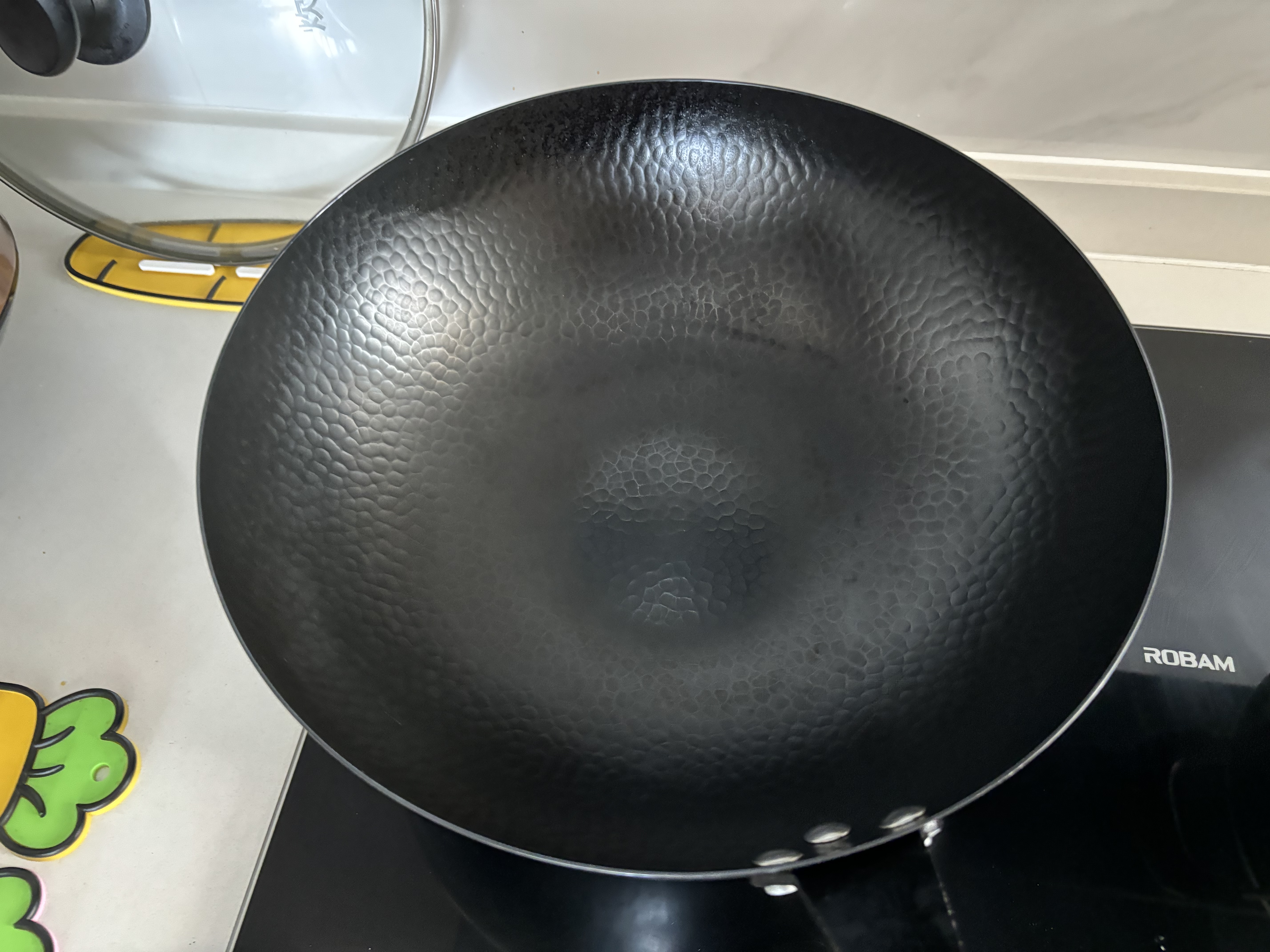 美的（Midea）铁锅炒锅健康无涂层精铁炒菜锅家用明火燃气灶凹面电磁炉专用30cm 实拍图