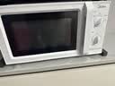 美的（Midea）快捷微波炉 家用小型 360°转盘加热 旋钮操控 易洁内胆2026新款升级（M1-L213B二代） 实拍图