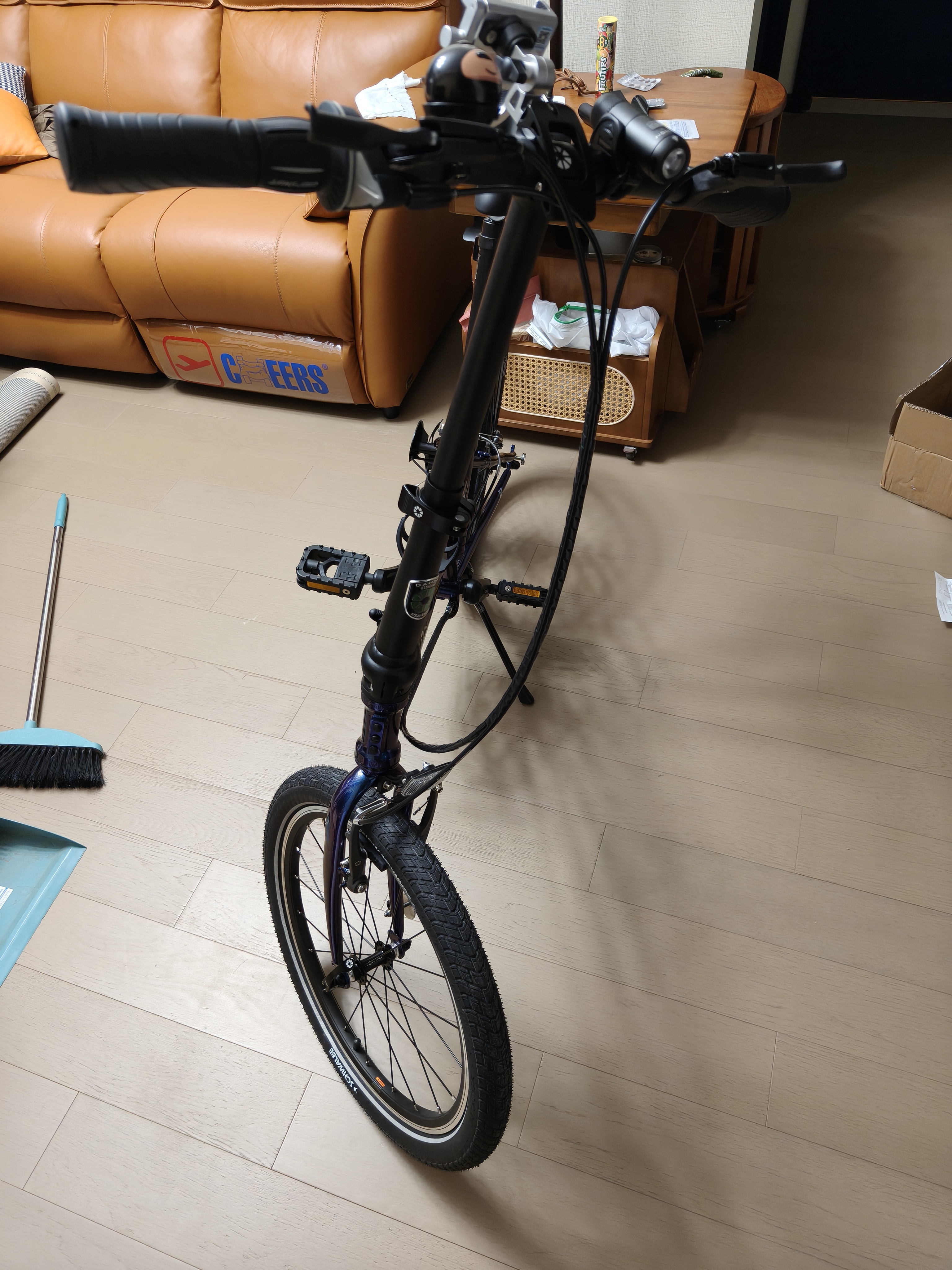 大行（DAHON）P8折叠自行车经典成人20英寸8速折叠车男女式运动单车KBC083 渐变蓝【经典版】 实拍图