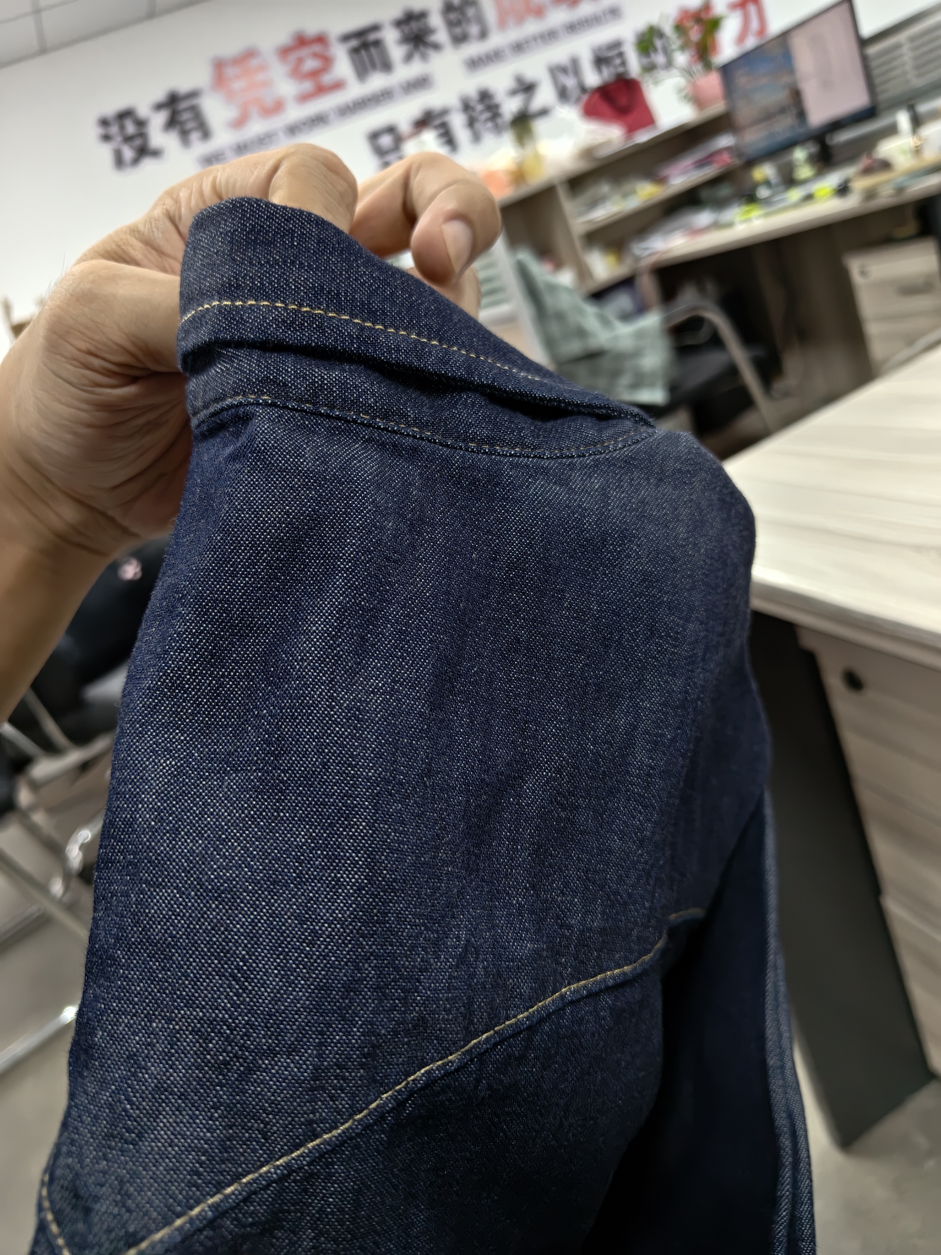 Levi's李维斯男士经典宽松蓝色牛仔衬衫简约美式复古水洗外套 复古深蓝色 L 实拍图