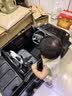 福儿宝（FUERBAO）奔驰授权儿童电动车六驱可坐大人遥控玩具车小孩宝宝双人越野送礼 六驱黑+防爆软胎+可坐大人+双油门+双皮座+后备箱 实拍图
