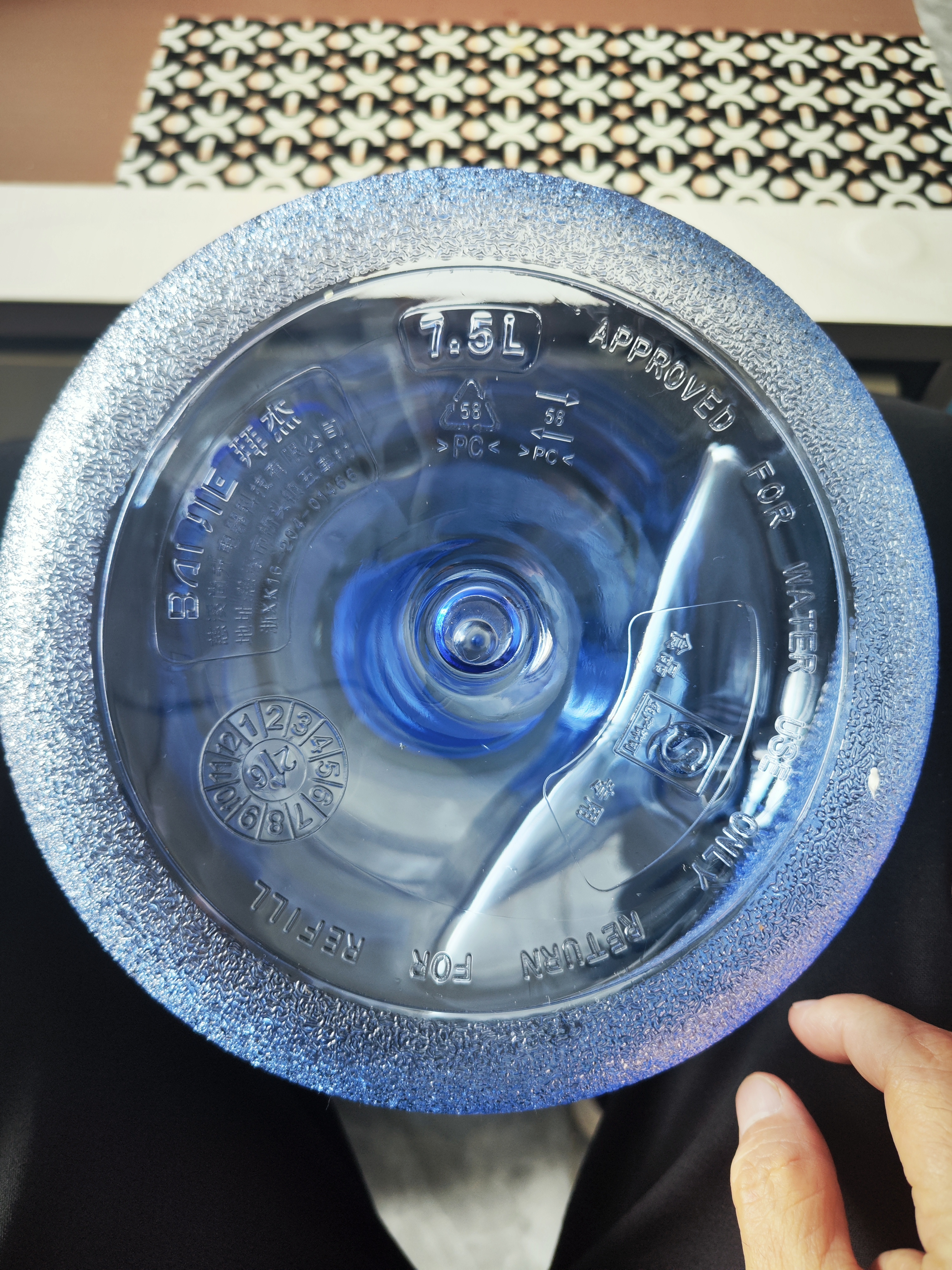 拜杰纯净水桶 食品级PC桶装水矿泉水桶水桶手提户外小蛮腰大容量7.5L 实拍图