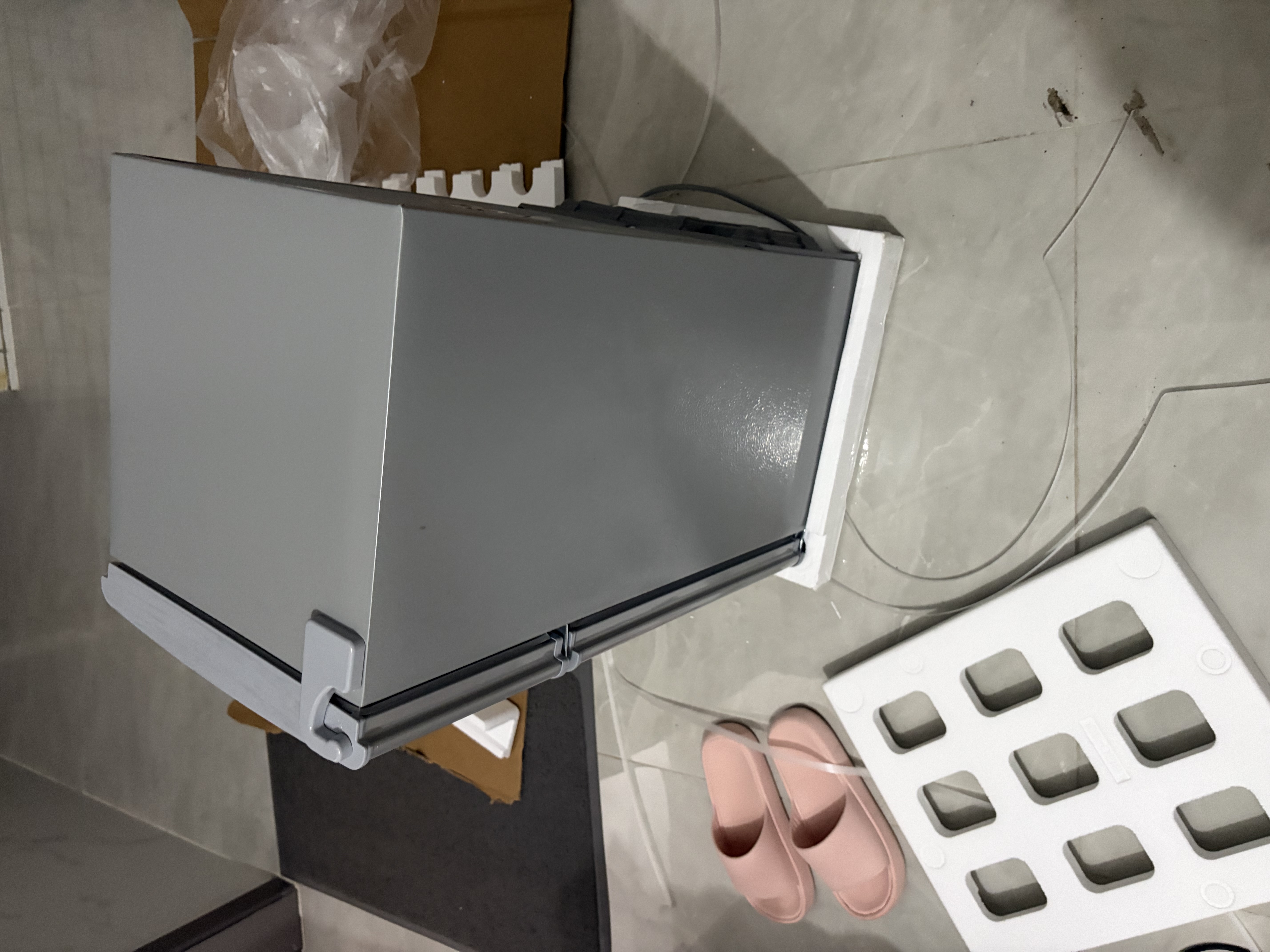 日普（RIPU）小冰箱迷你小型双门家用一级能效宿舍出租房办公室节能省电冷藏冷冻电冰箱 【升级净化去味】68升银色【小巧不占地】 实拍图