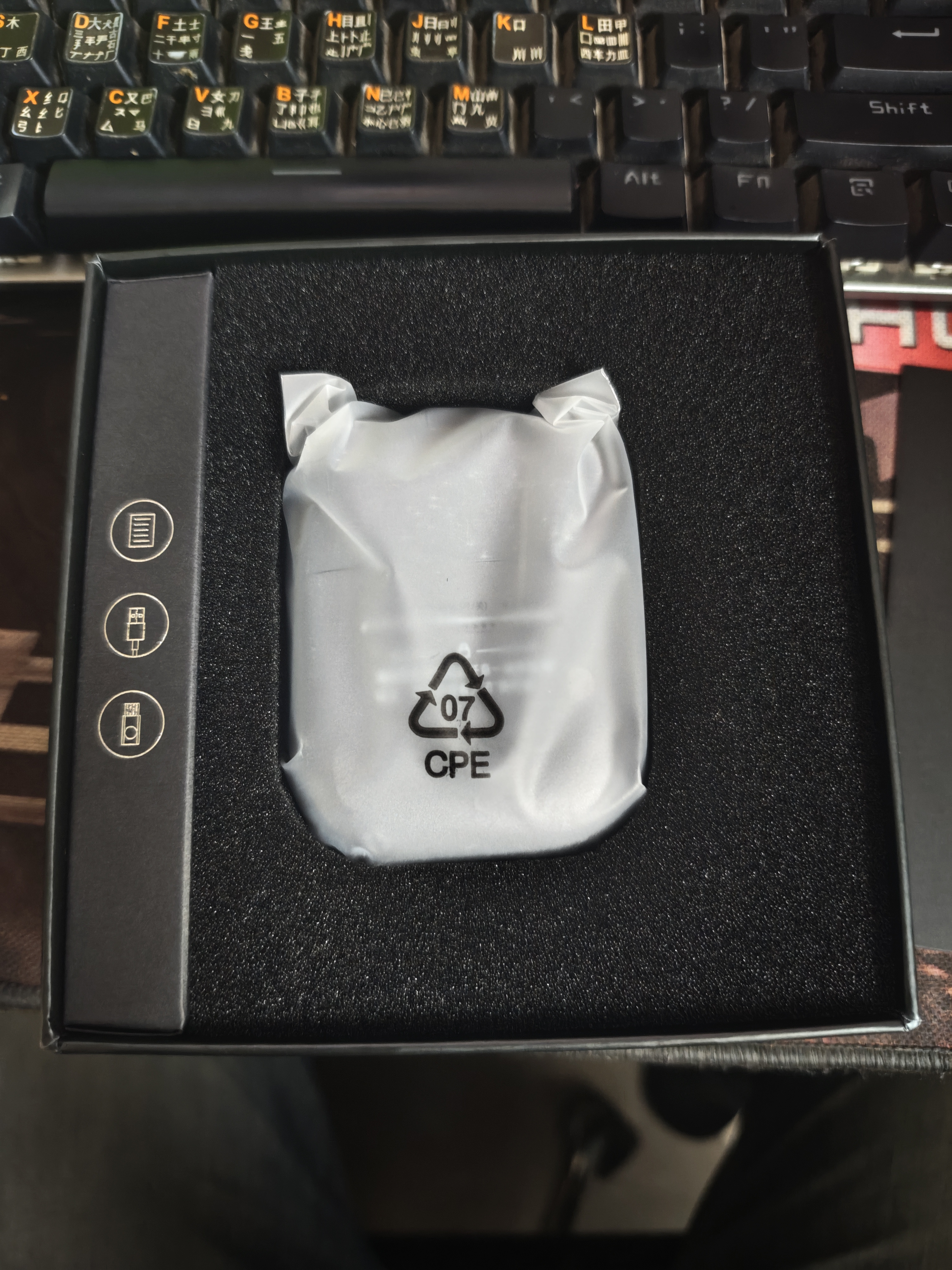 小适【中秋节礼物】往复式便携三刀头剃须刀【全网热销】大漠电动刮胡刀小巧送男友KM30可上飞机 实拍图