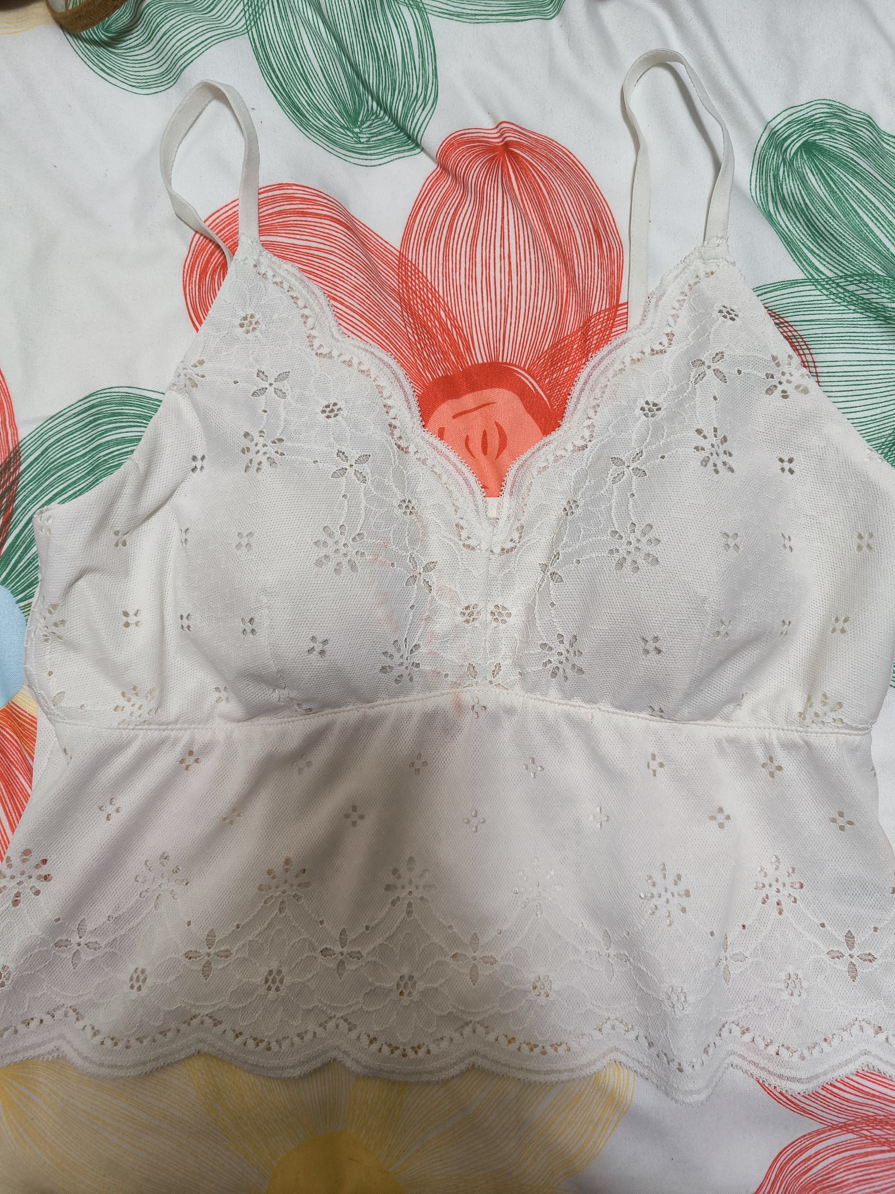 ubras刘雯同款小雏菊吊带背心女带胸垫蕾丝内衣女新款上衣打底衣秋内搭 本白色【浪花领】 M （A-C杯） 实拍图