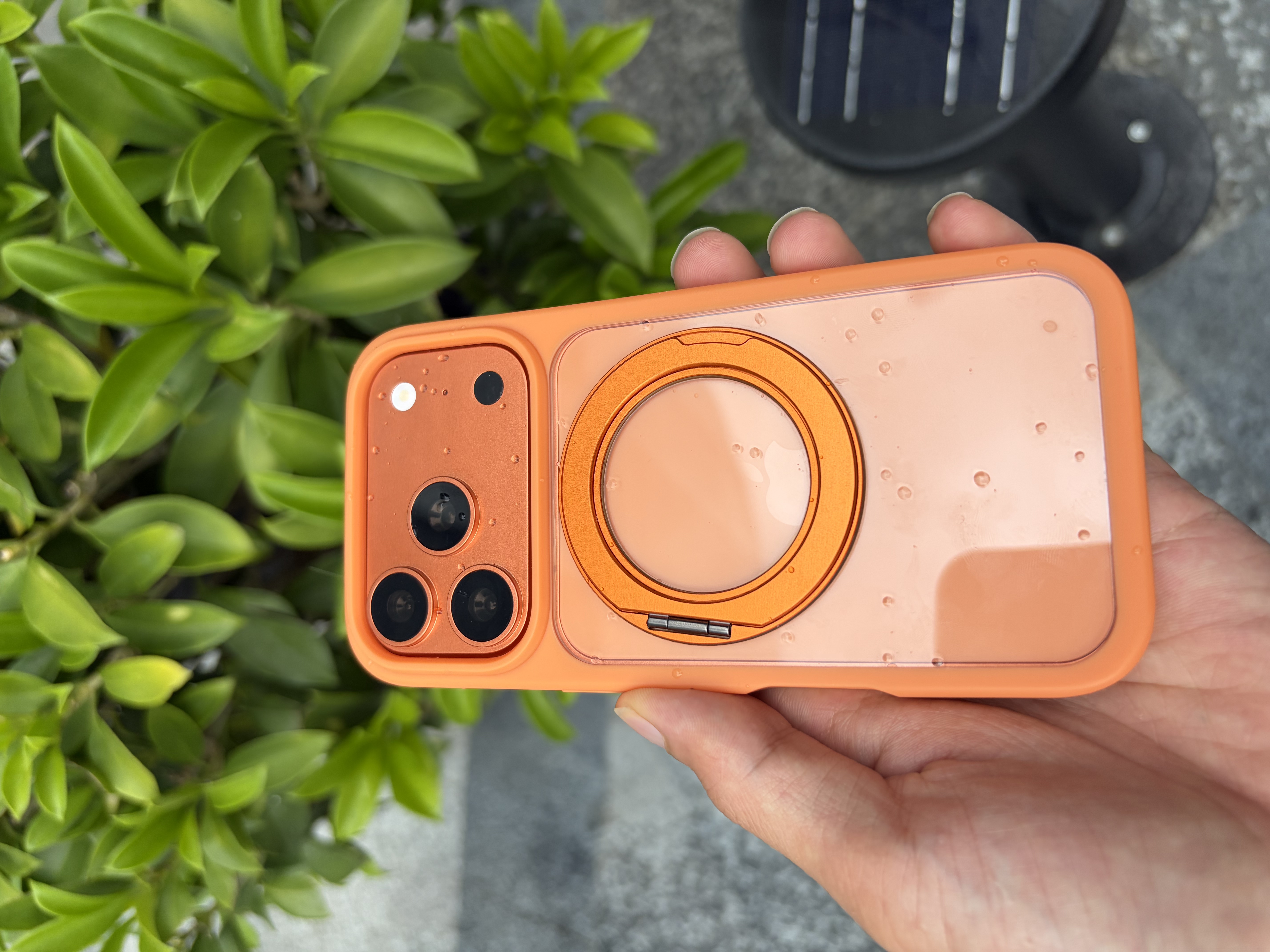 飞利浦（PHILIPS）适用苹果iPhone17 promax手机壳支架保护套按键全包6米防摔气囊16pro肤感散热15玻璃磁吸360旋转壳 【暖阳鎏金】赤炎橙丨6米防摔 iPhone 17 Pro  实拍图