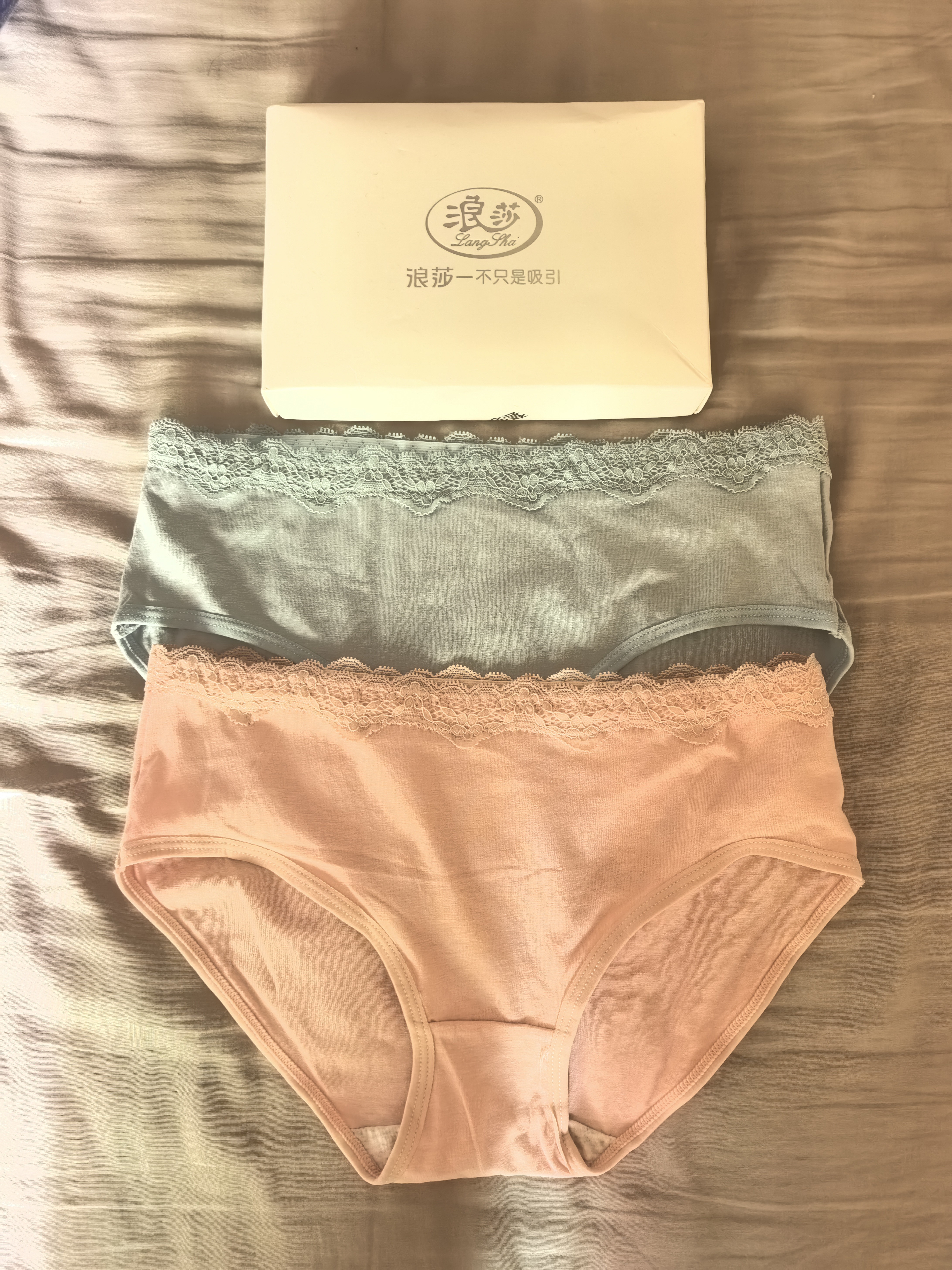 浪莎蕾丝内裤女纯棉中腰抗菌裆4条装大码性感无痕女士三角裤 实拍图