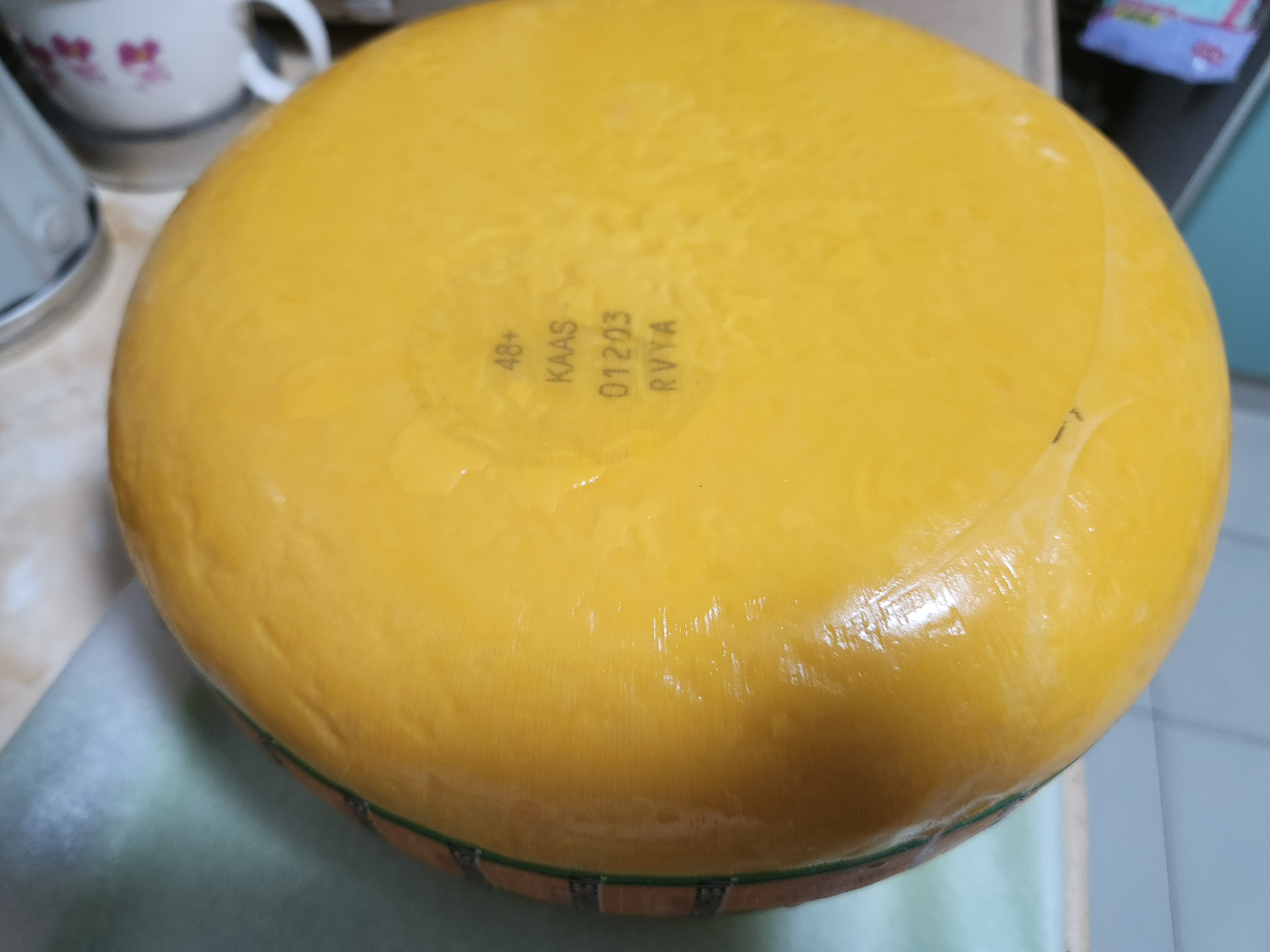 贝斯隆原装进口 高达原制纯奶酪芝士块即食拉丝干酪原味 Cheese烘焙乳酪 高达黄波奶酪约重 4100g*1轮 实拍图