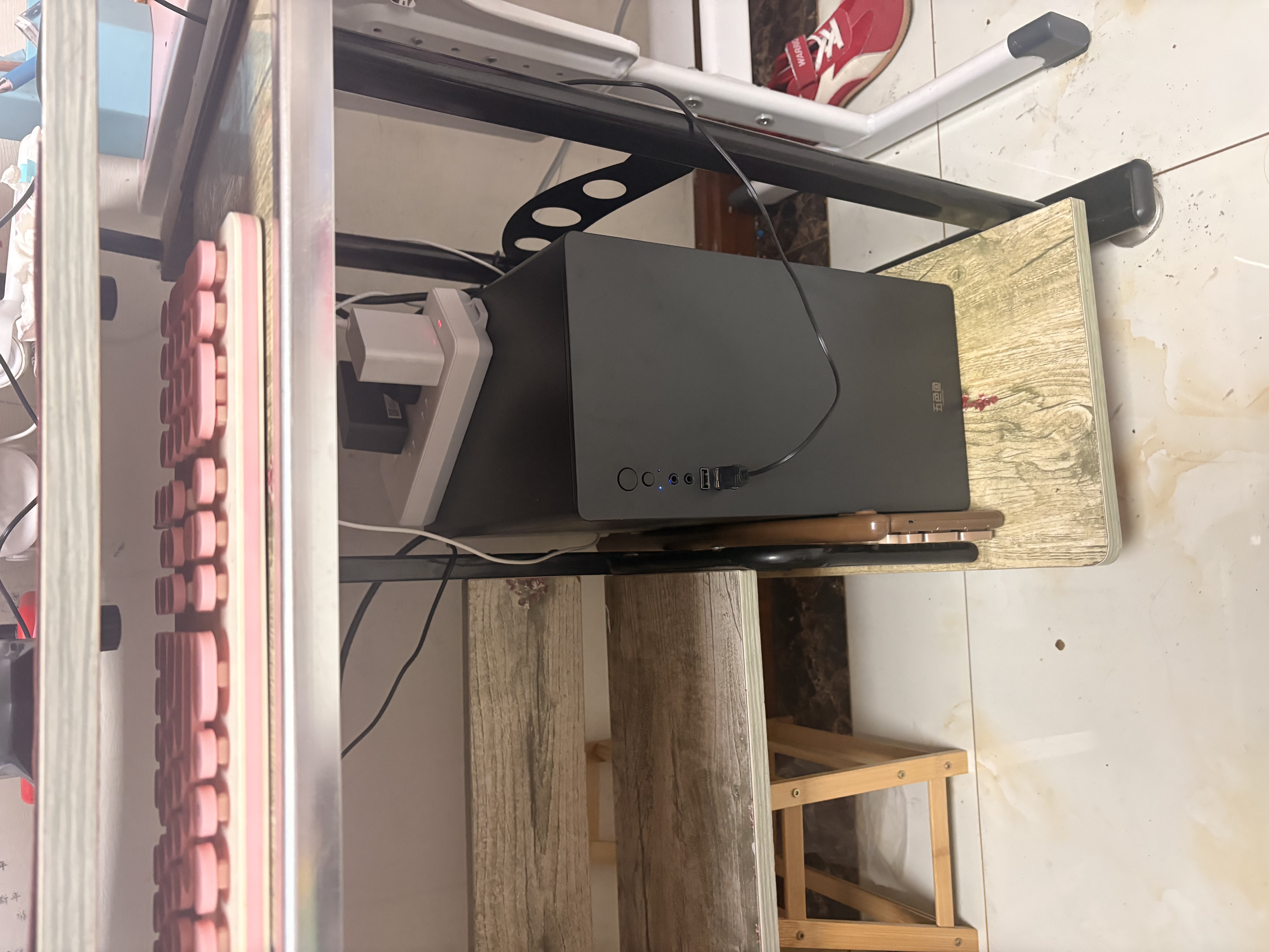 五色鱼台式机电脑主机办公家用迷你台式电脑整机（AMD-A10-7800 16G 1TB WiFi）27英寸 实拍图