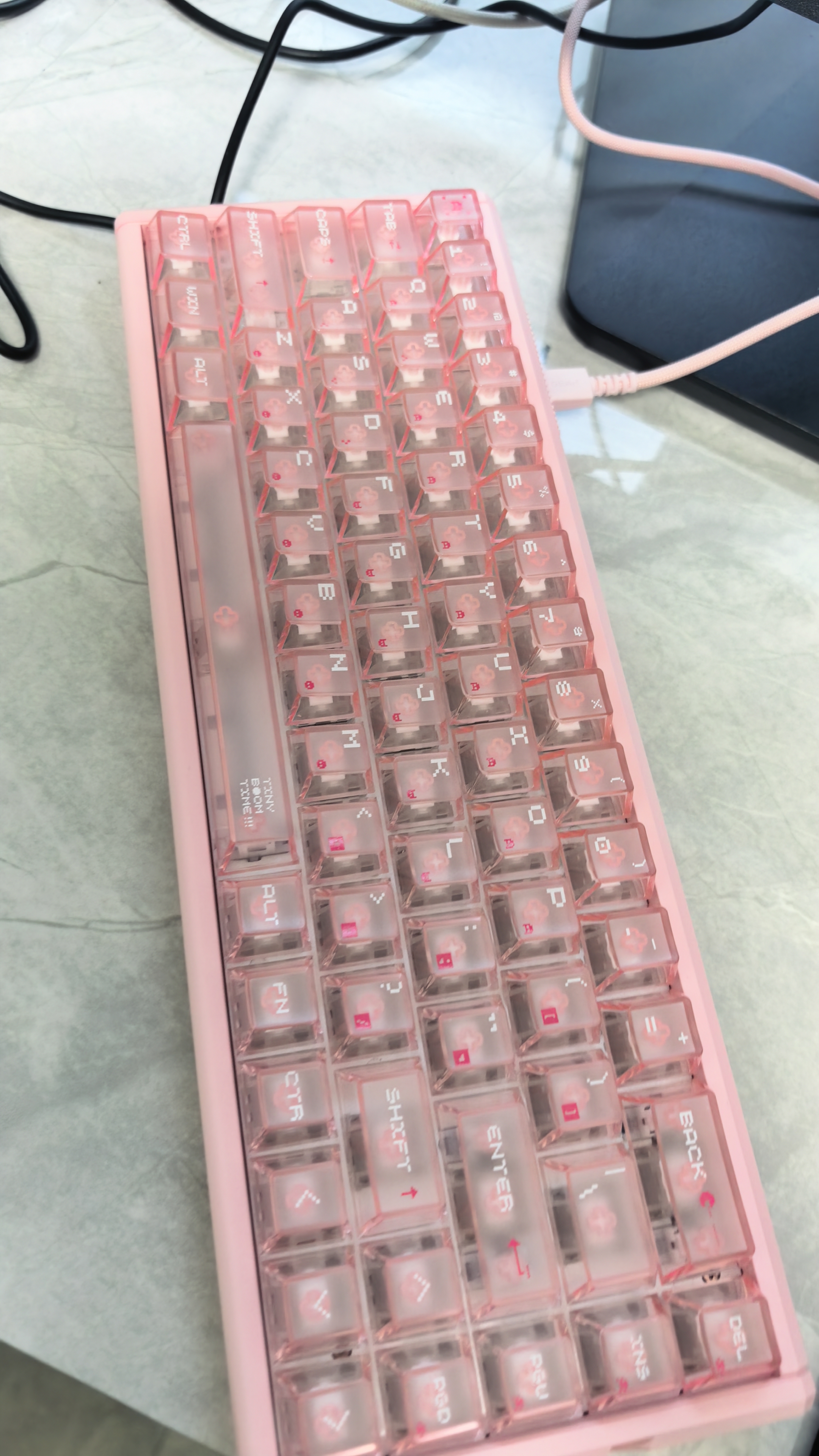 ATKRS6+磁轴键盘 RT客制化电竞游戏机械键盘有线无畏契约68键 RS6+粉武士雪刃轴Pro 实拍图