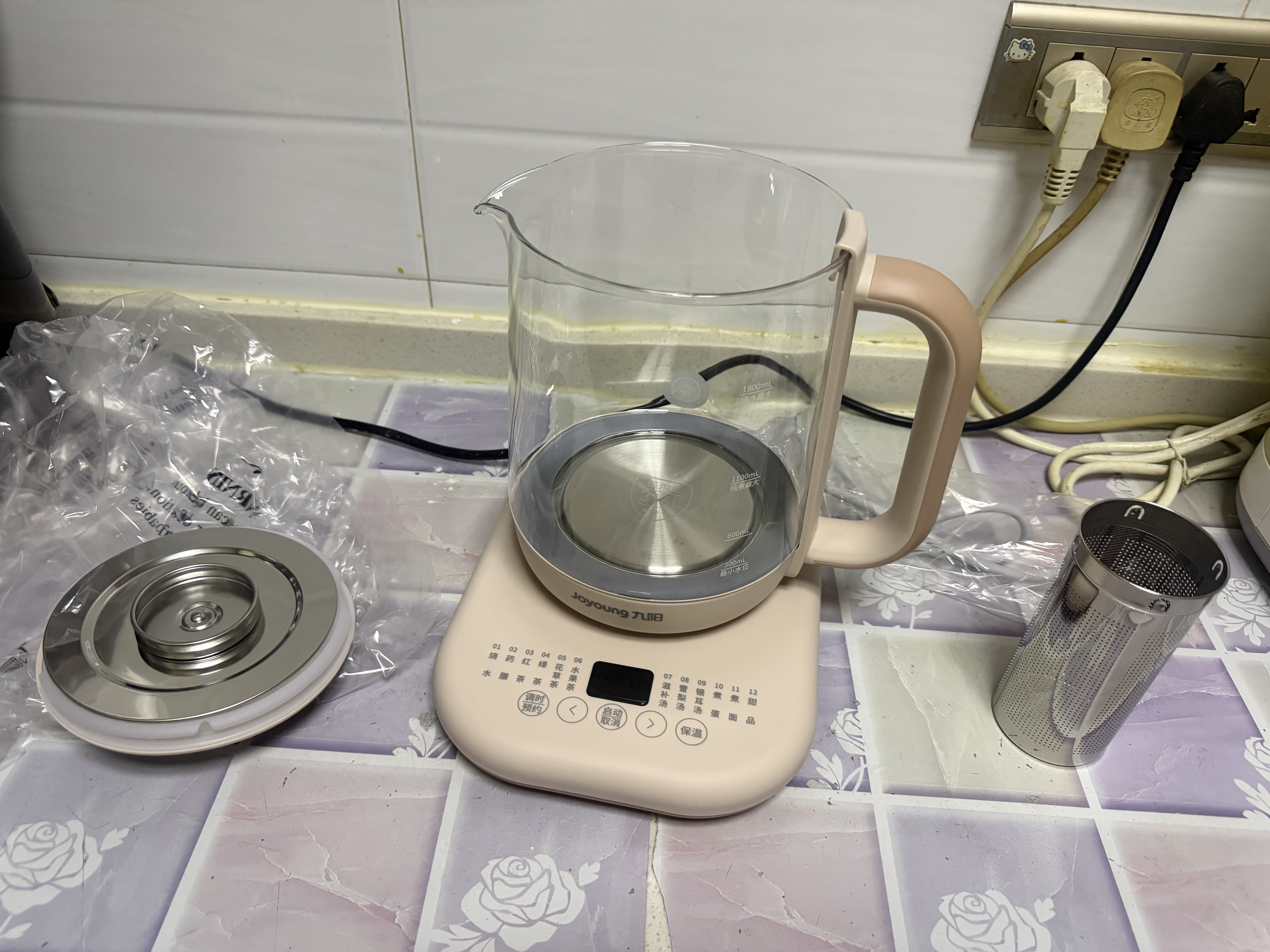 九阳（Joyoung）1.8L大容量养生壶煮茶器 316L不锈钢材质茶篮 800W大功率恒温冲奶花茶壶电烧水壶K18D-WY601(茶) 实拍图