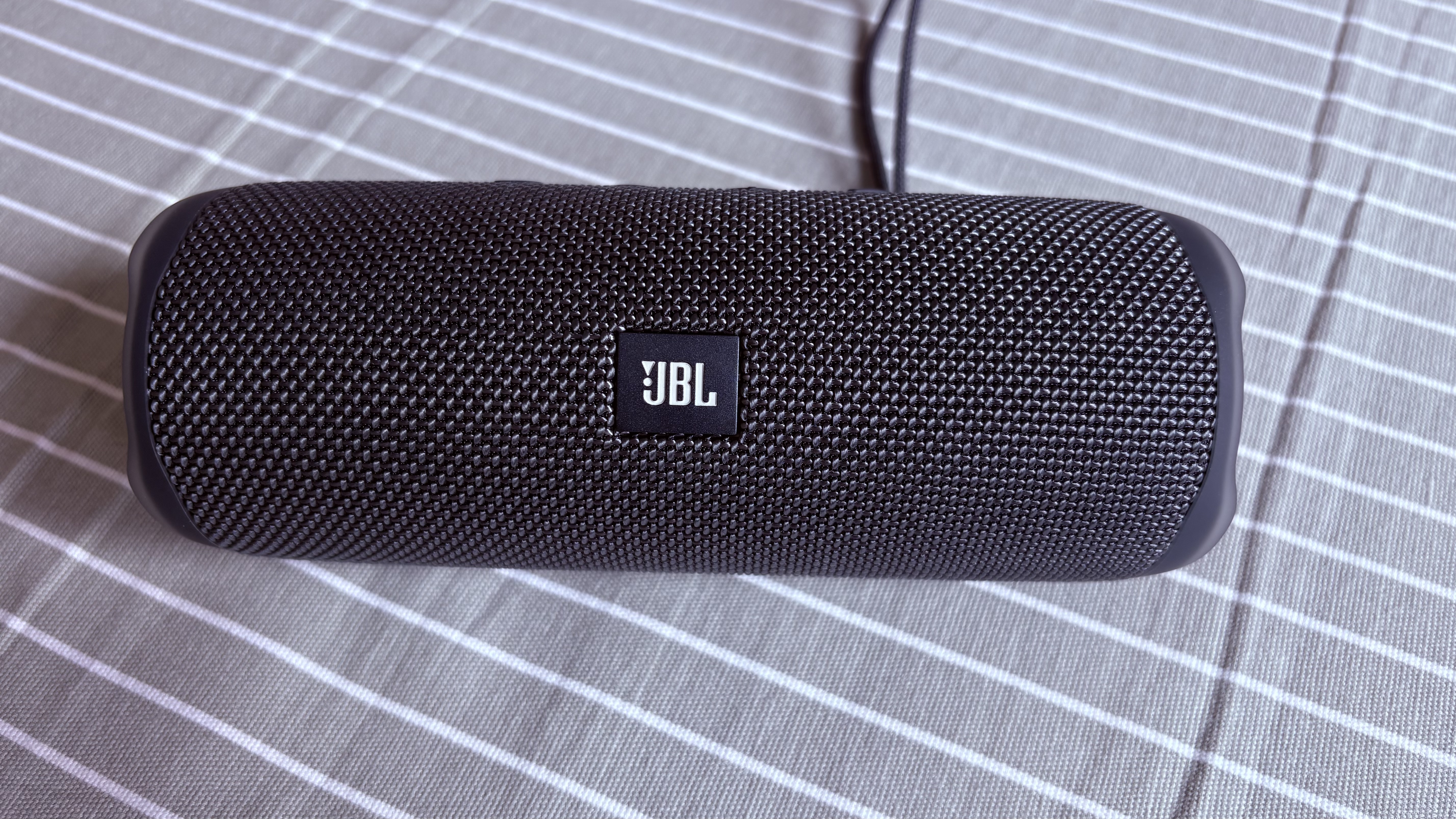 JBL FLIP ESSENTIAL 3 SE 蓝牙音箱 独立高音单元 户外便携低音炮 桌面电脑音响 男生礼物 26年新款 实拍图