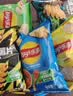 乐事（Lay's）薯片（黄瓜味+原味+红烩味+鱿鱼味+鸡翅味）400g 混合10包 实拍图