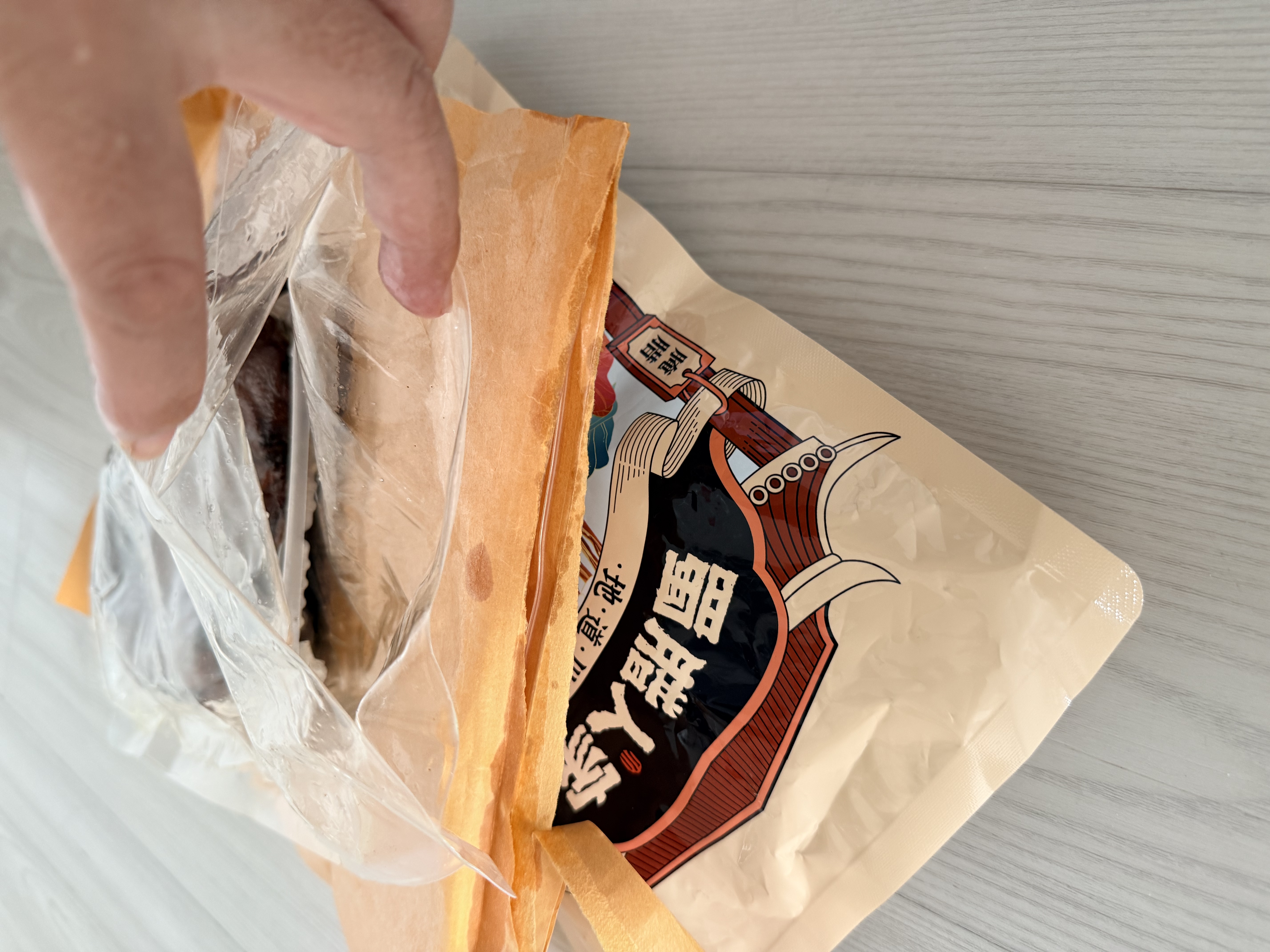 蜀腊人家烟熏樟茶鸭700g四川成都特产腊肉板鸭整只礼包节日团购送礼 实拍图