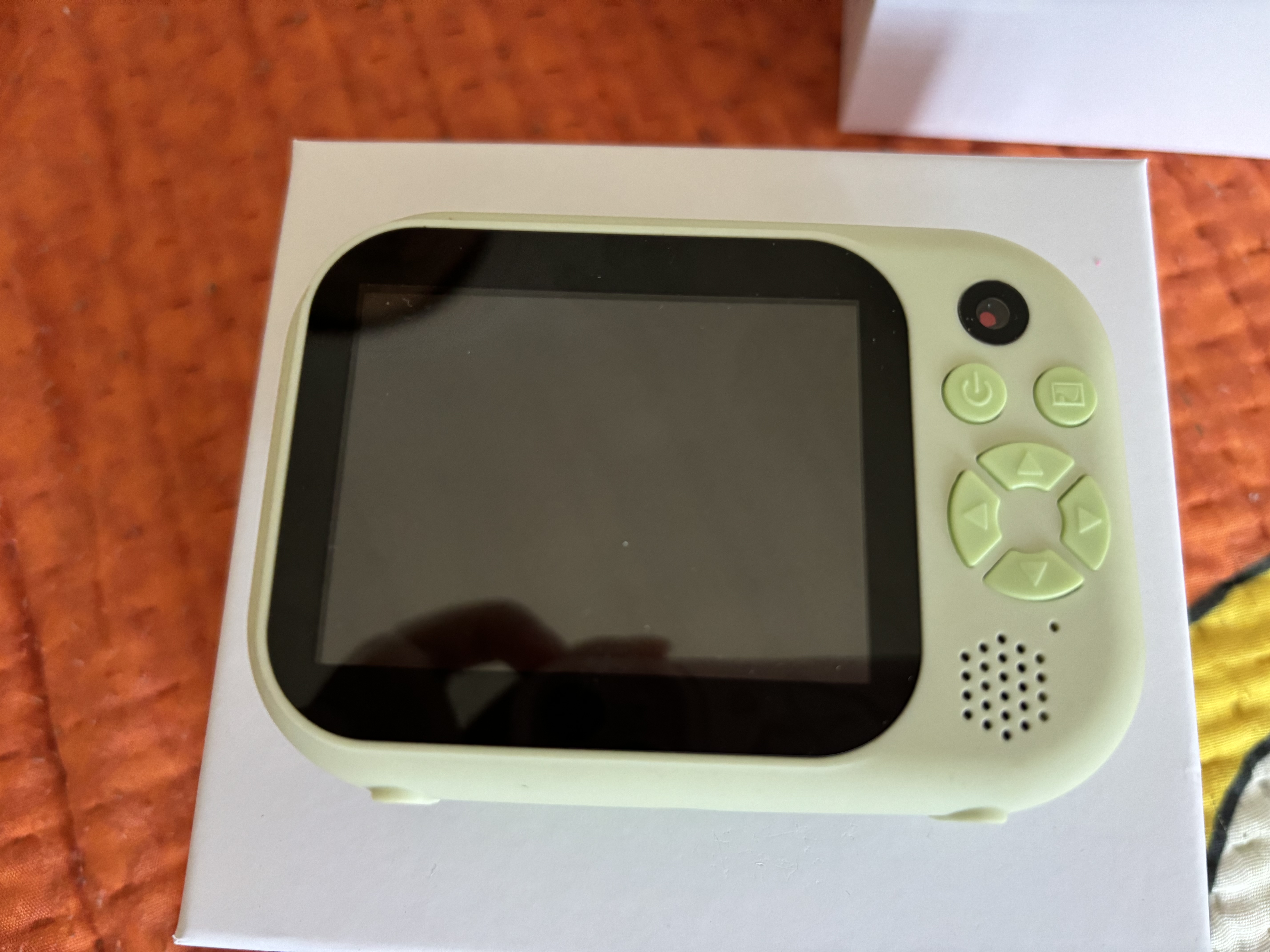 活石（LIVING STONES）儿童相机照相机3-6岁12数码拍照玩具女孩生日礼物7-14岁高清宝宝5 熊猫丨可拍23888张（自拍杆+2.8寸）+9600w双摄+礼盒 学生迷你相机2026年新款火 实拍图