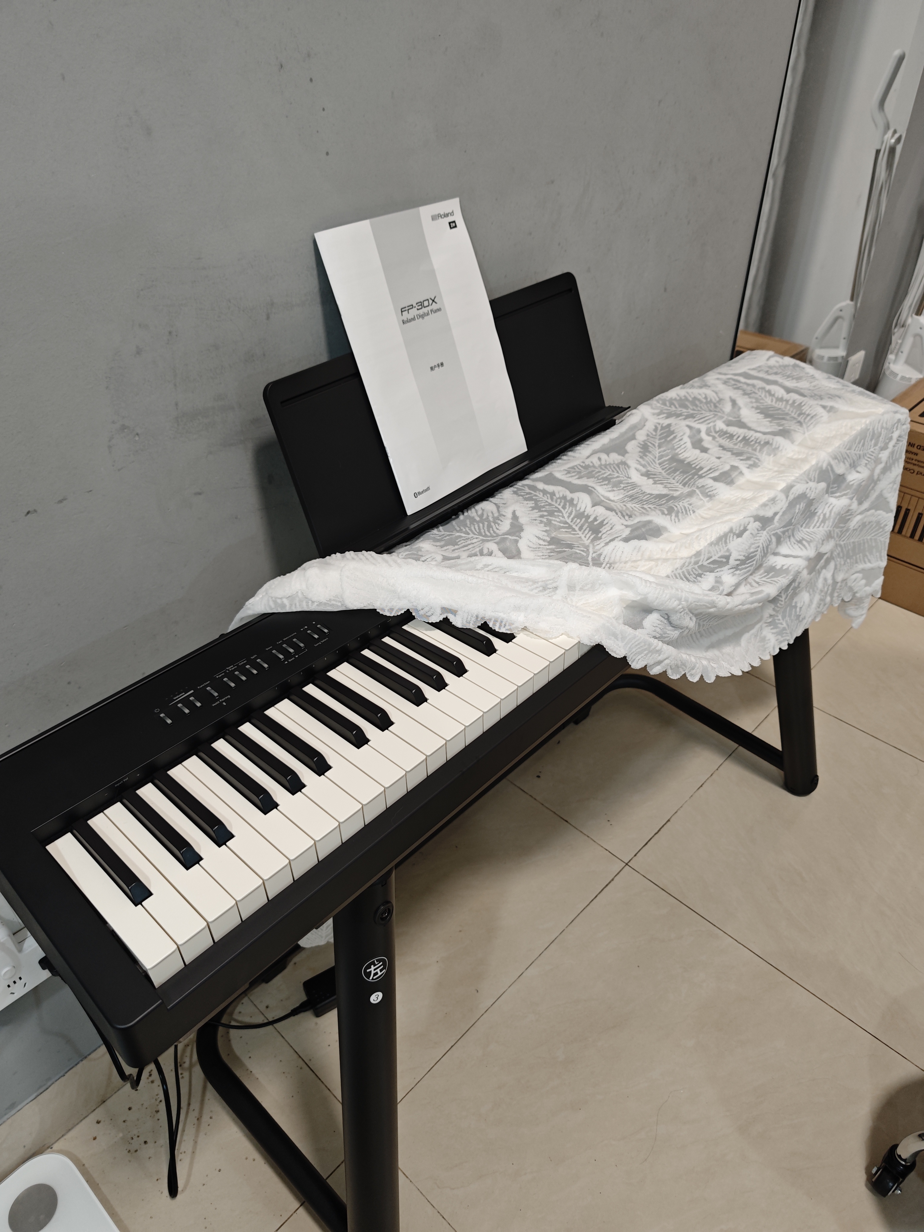 罗兰（Roland）电钢琴FP30X 重锤便携式成人儿童初学者入门数码钢琴 FP30X黑色主机+单踏板 实拍图