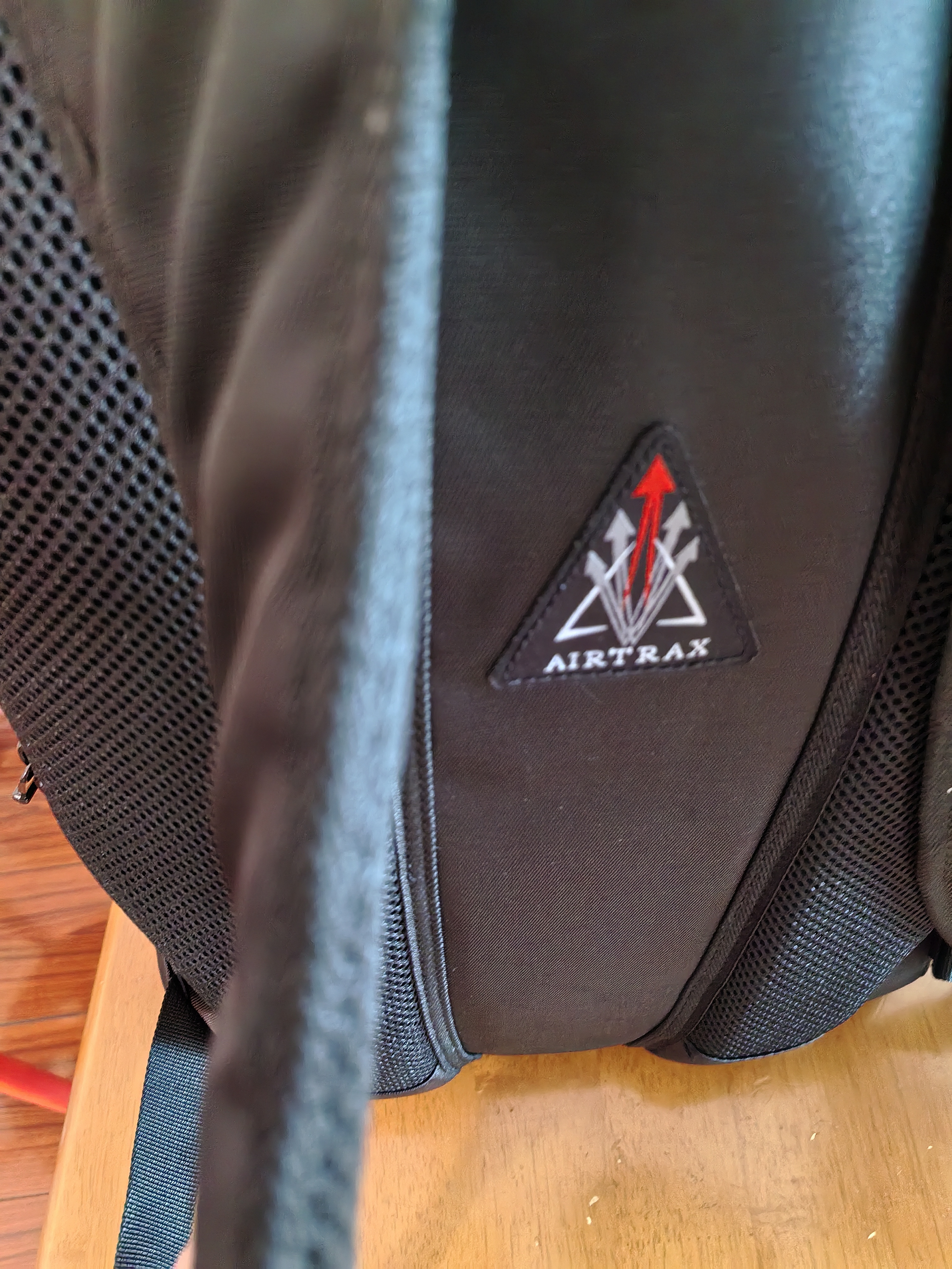 瑞戈瑞士军刀双肩包15.6吋电脑包多功能通勤商务旅行包初高中学生书包 实拍图