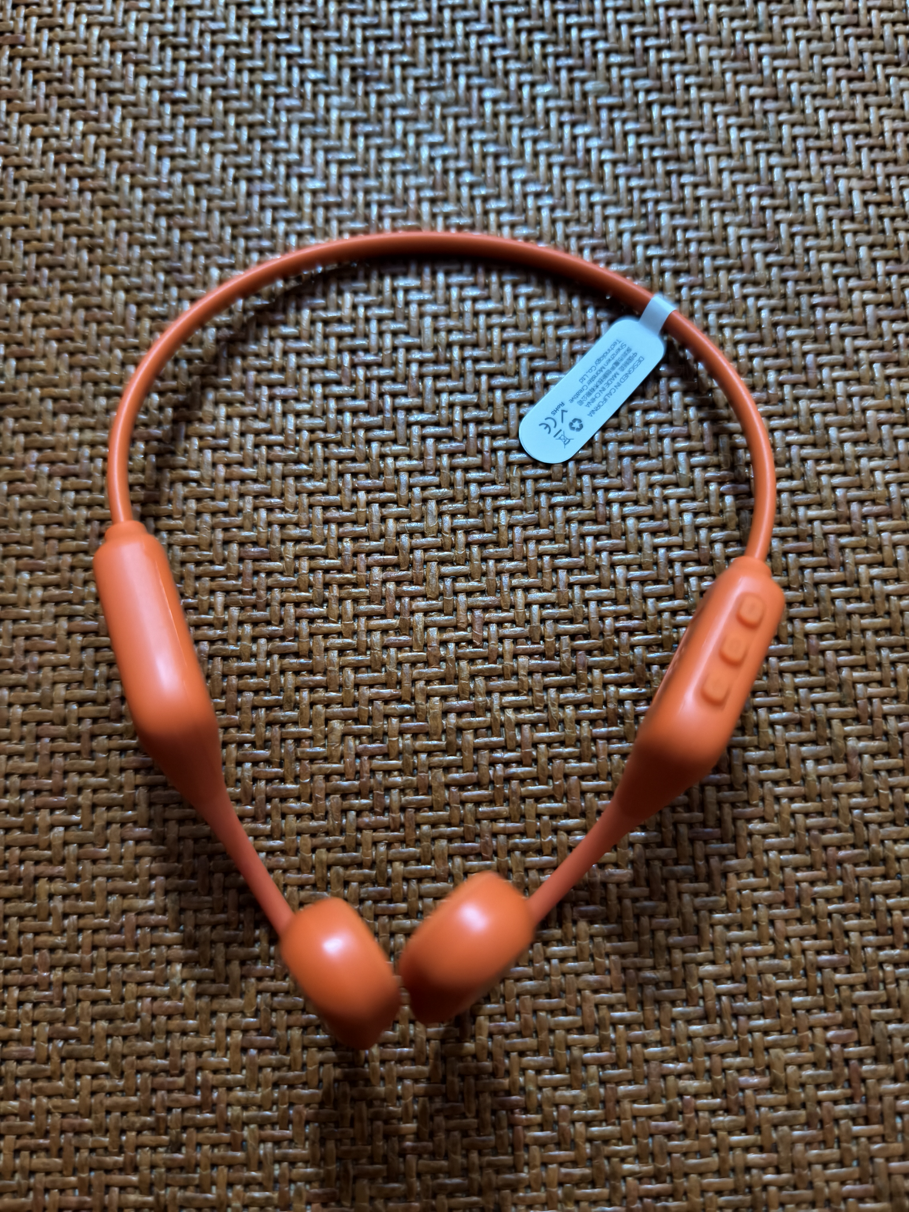 魔声（Monster）Open Ear BC300 骨传导耳机开放式运动游泳跑步16H长续航无线蓝牙耳机IPX8级防水内置内存双模式 橙色【内存蓝牙双模式+16h续航+IPX8防水】 实拍图