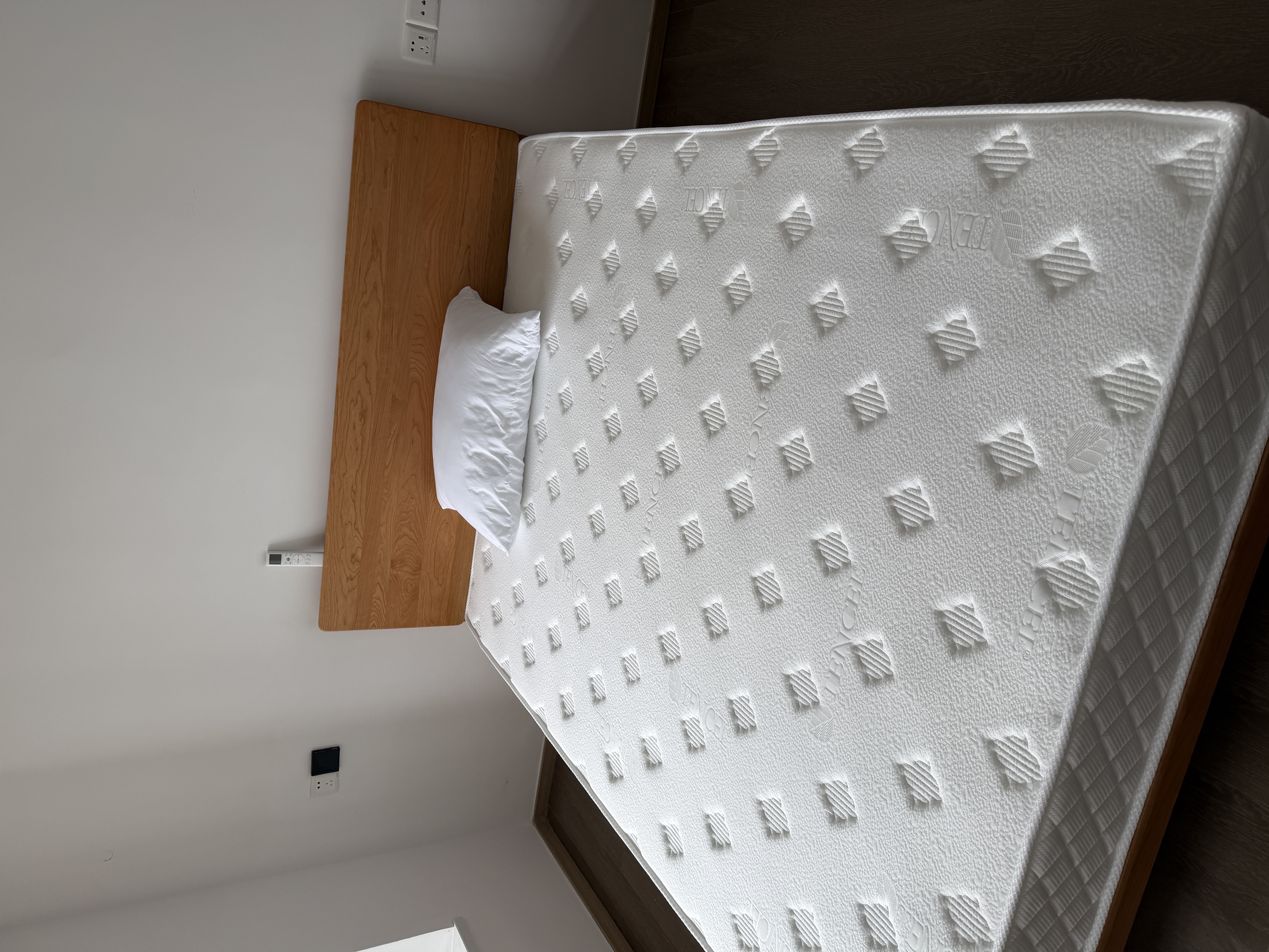 小半实木床双人床北欧日式小户型卧室现代简约樱桃木家具 稳稳床 实拍图