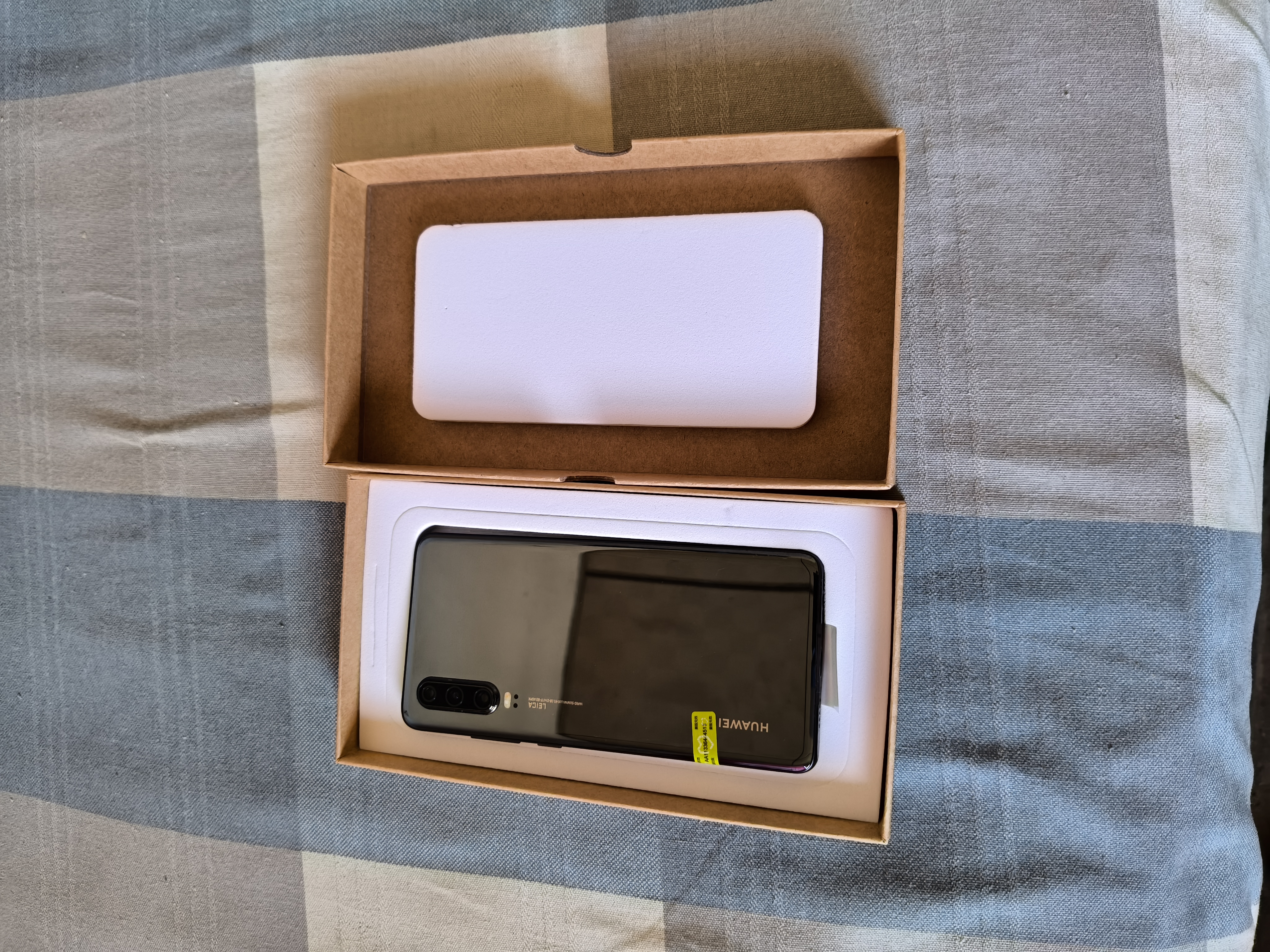 华为（HUAWEI）Mate80/70/60/50/Air/Pura/Nova/畅享/折叠典藏/非凡大师系列 二手手机自营 华为 P30 成色规格颜色购买区域配件以质检报告为准 实拍图