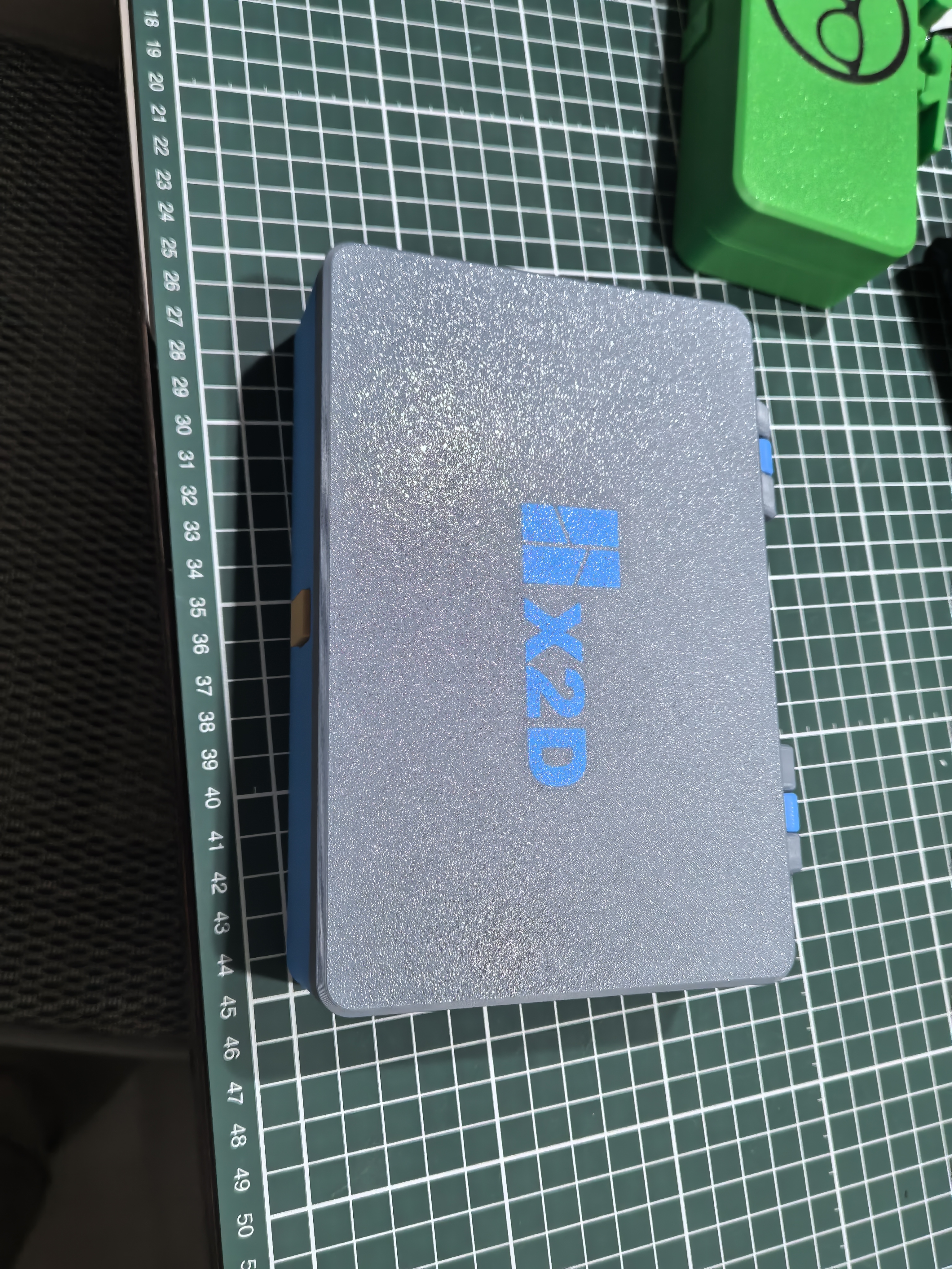 拓竹PLA Basic基础 3D打印耗材 高韧性易打印 RFID智能参数识别--净重1kg 黑色10101 无料盘 实拍图