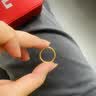 周六福黄金戒指女硬金三生三世足金素圈指环 定价单个 光面13号-0.85g 实拍图