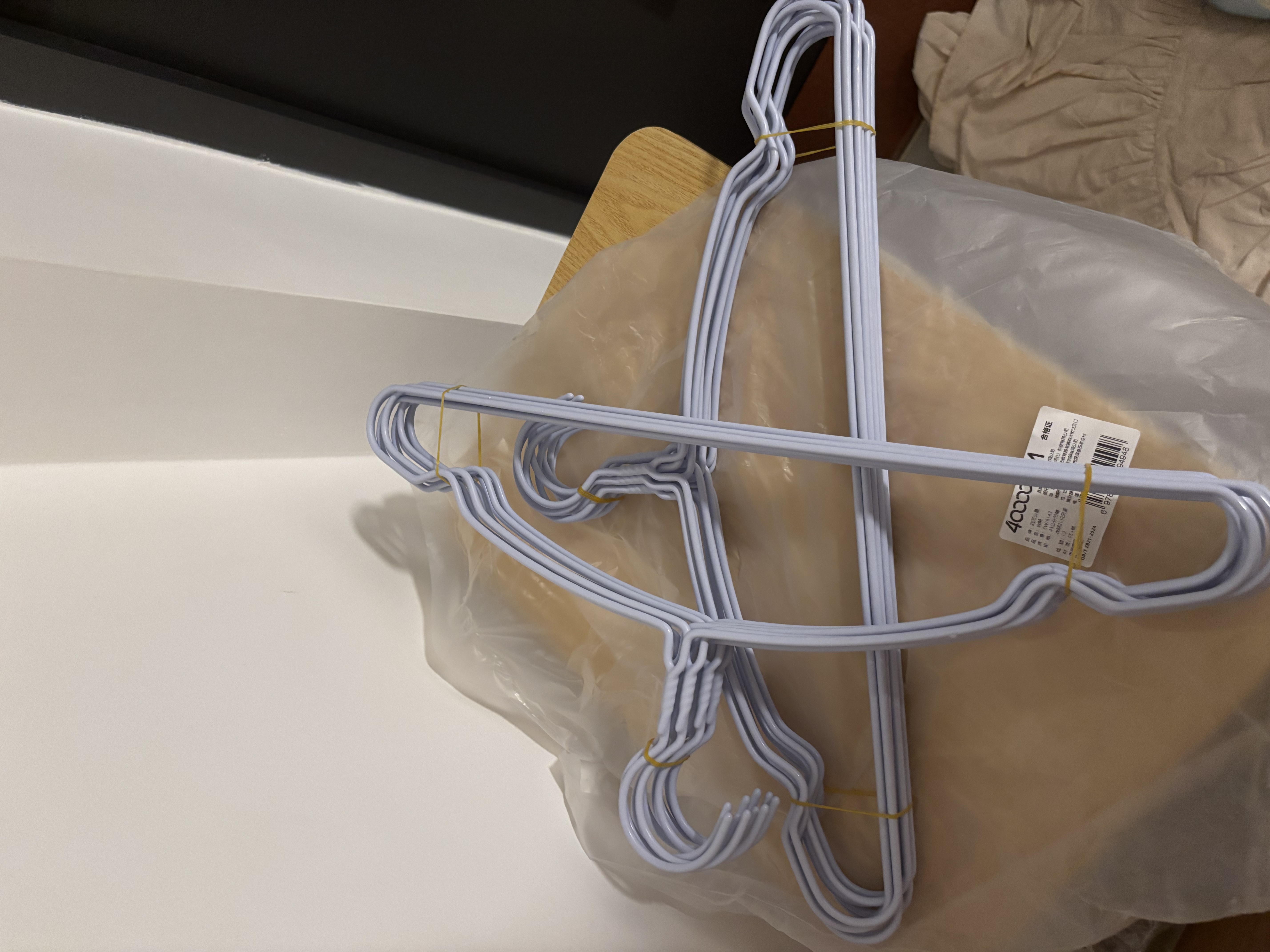 四万公里衣架家用加粗衣撑撑子晾衣服架儿童衣挂加粗实芯晒挂衣架子学生宿舍用防滑无痕承重力强批发 实拍图