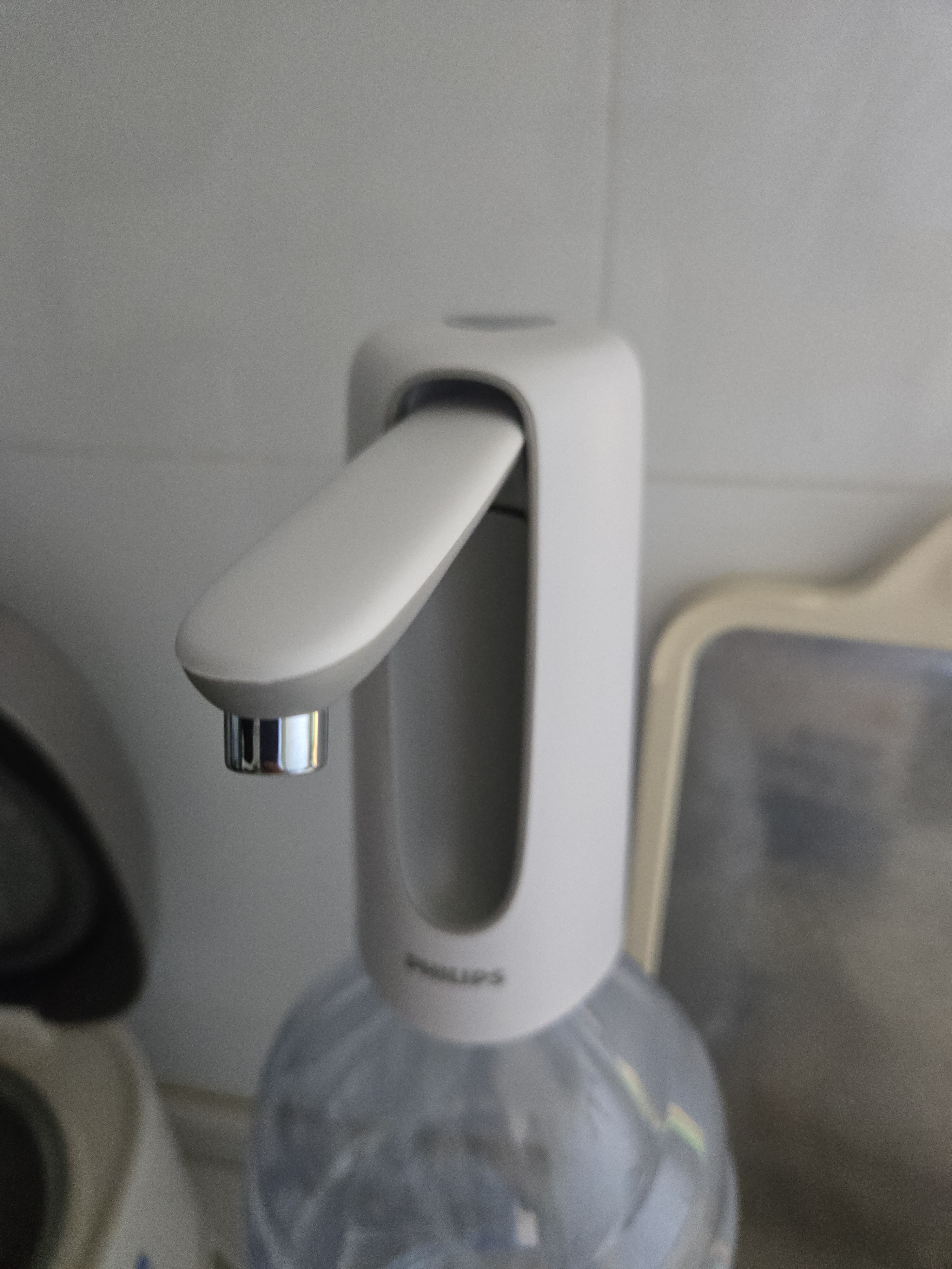 飞利浦（PHILIPS）抽水器桶装水抽水神器自动抽水泵折叠饮水机上水器电动抽水机取水器压水器 升级款【折叠抽水器】tpcy-c接口非 制热型 实拍图