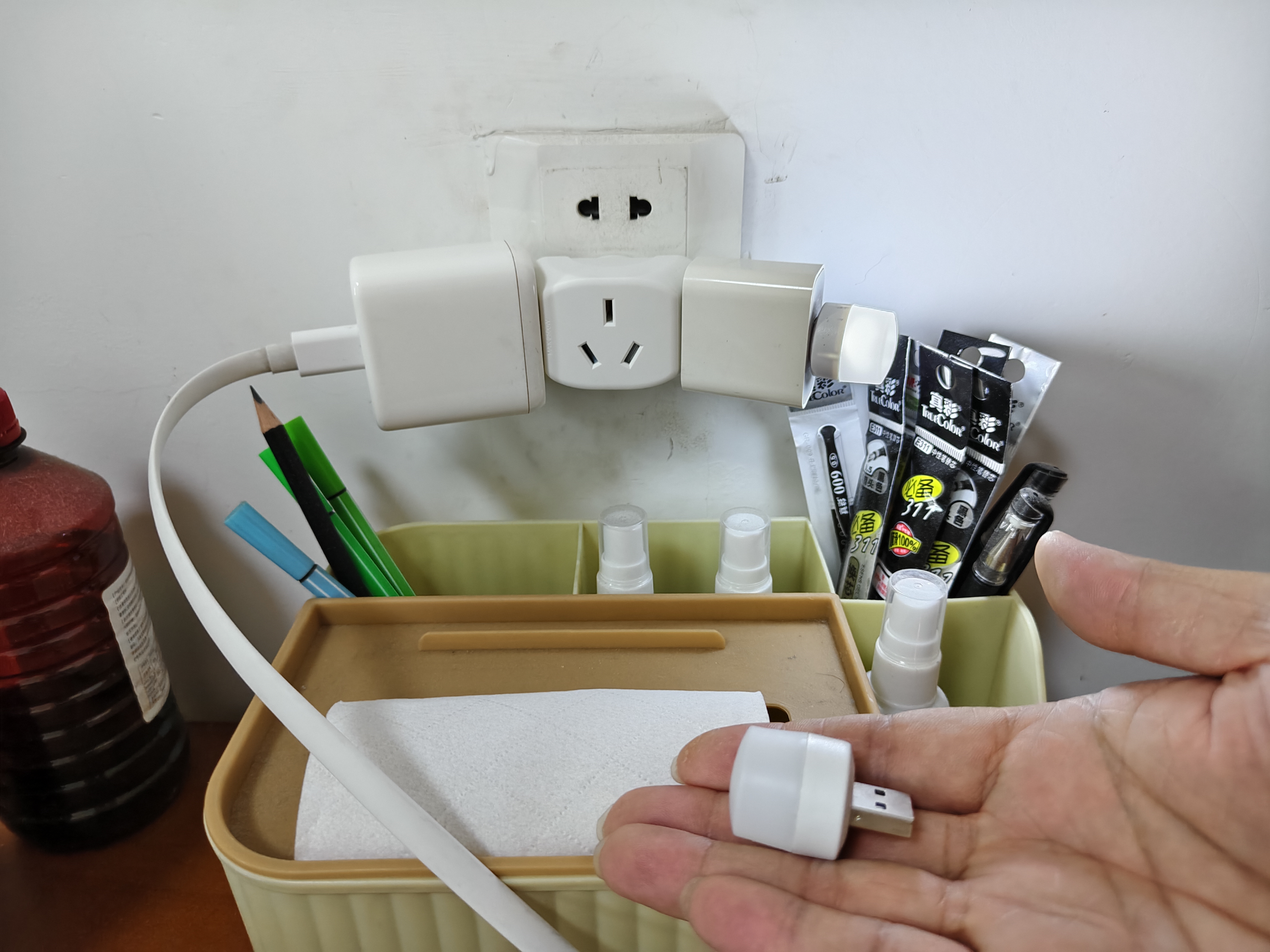 户外照明柔和明亮照明灯USB可插氛围高亮护眼露营灯户外灯氛围 颜色随机2个 实拍图