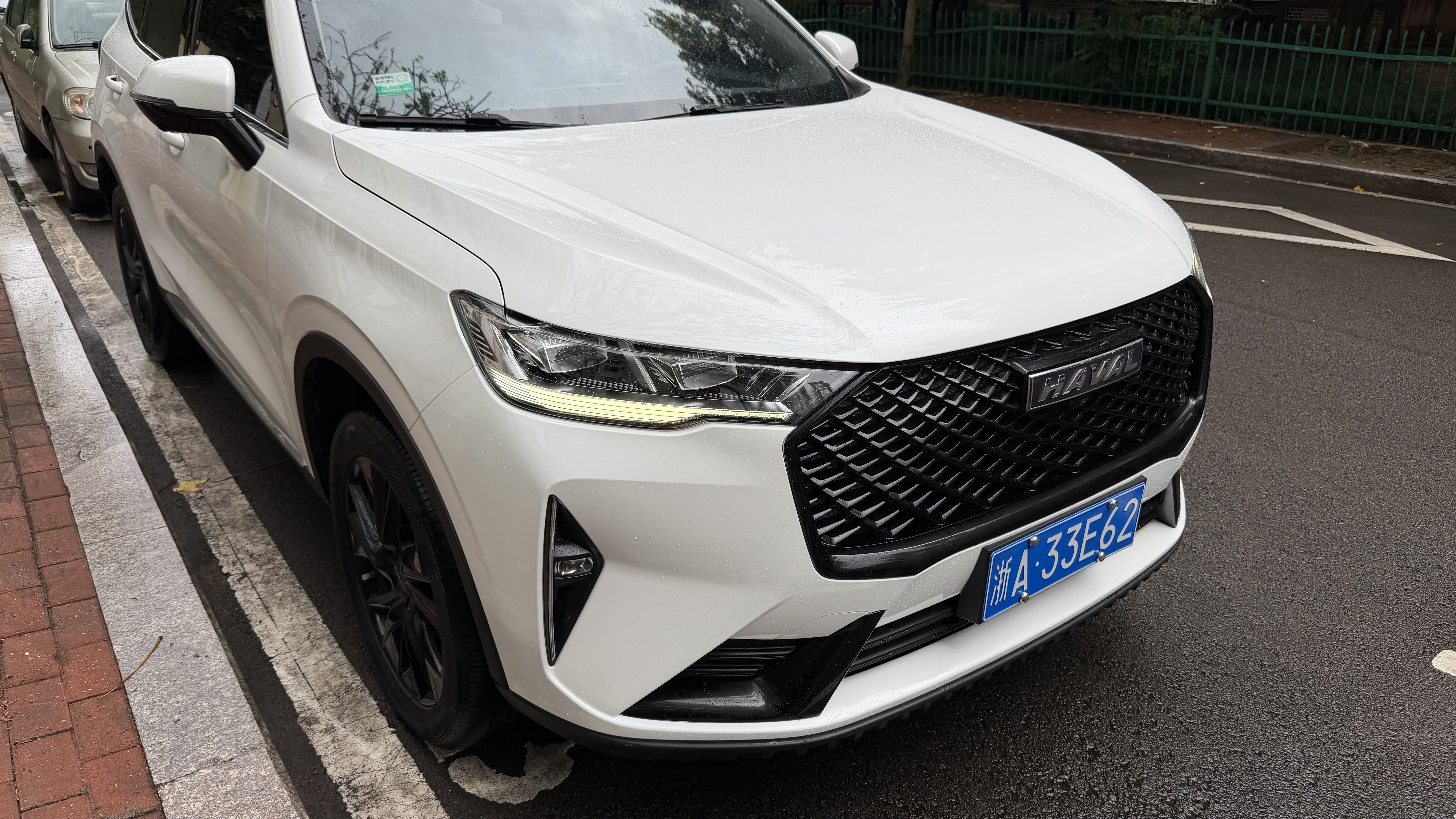 京东养车  全车漆面打蜡服务 含免费洗车 打蜡（含火山泥漆面去污） SUV 实拍图
