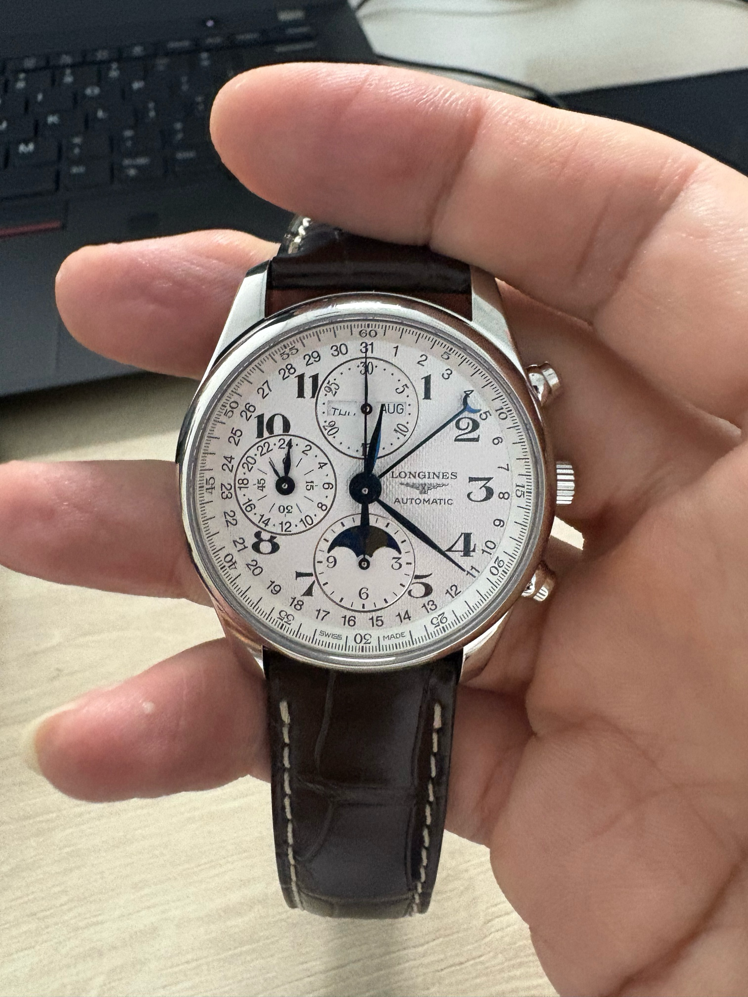 浪琴（LONGINES）瑞士手表 名匠系列计时码表八针月相 男士皮带机械表 L26734783 实拍图
