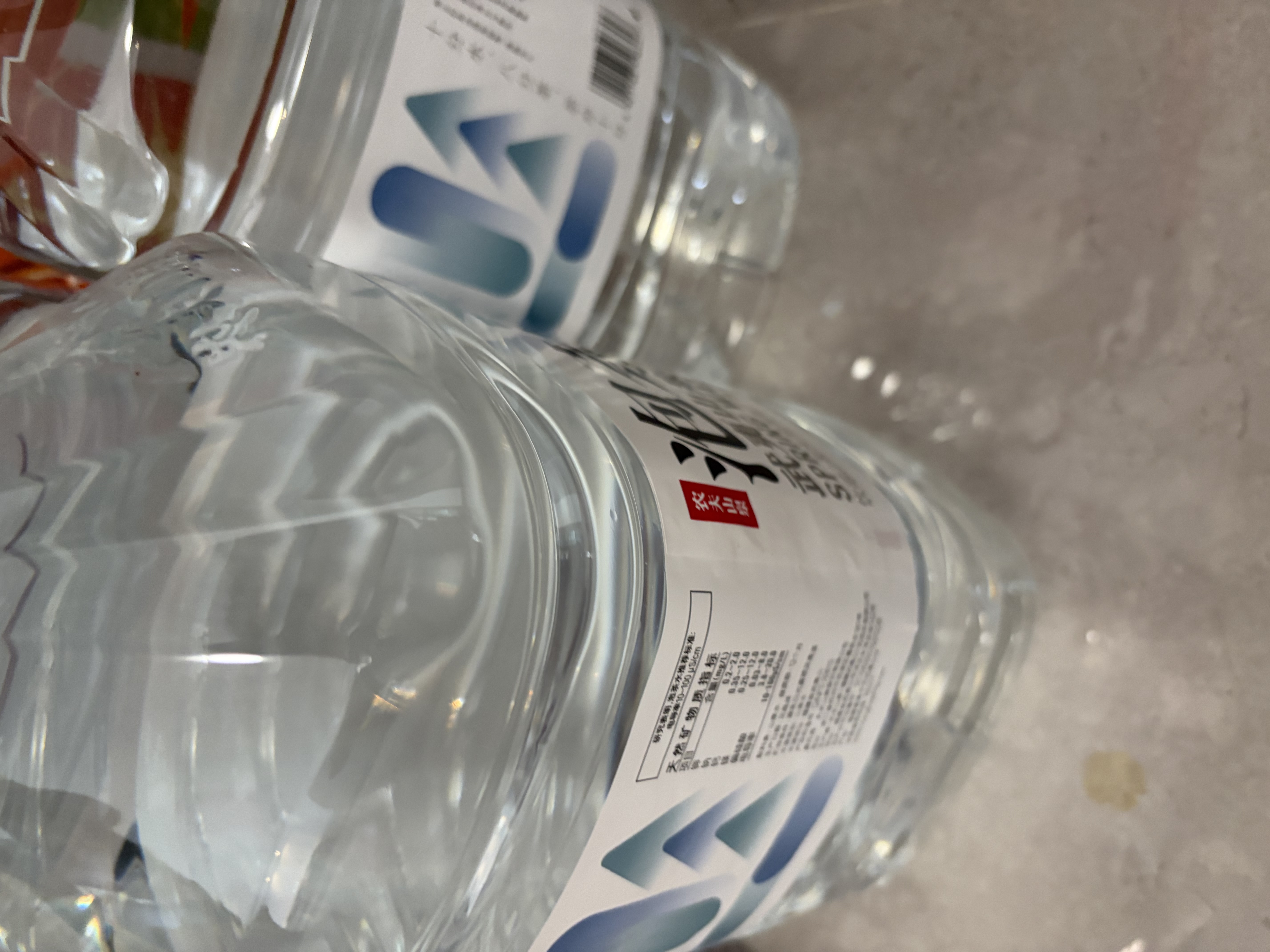 农夫山泉饮用山泉天然水（泡茶用）直播推荐 武夷山泉水泡茶水4L*4桶 整箱 实拍图