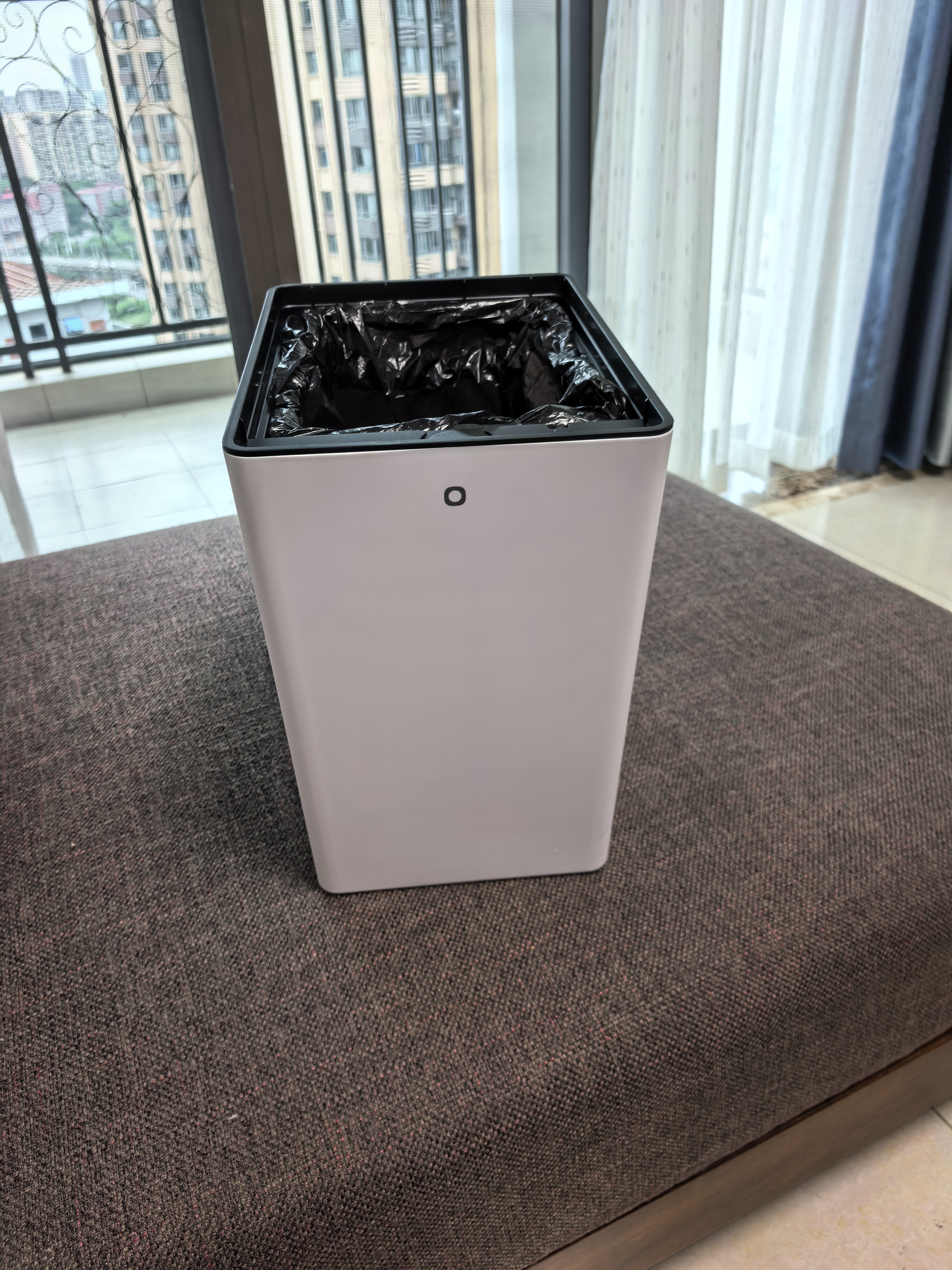 京东京造双开门智能垃圾桶17L超轻音 感应式卫生间厕所厨房客厅办公室 实拍图