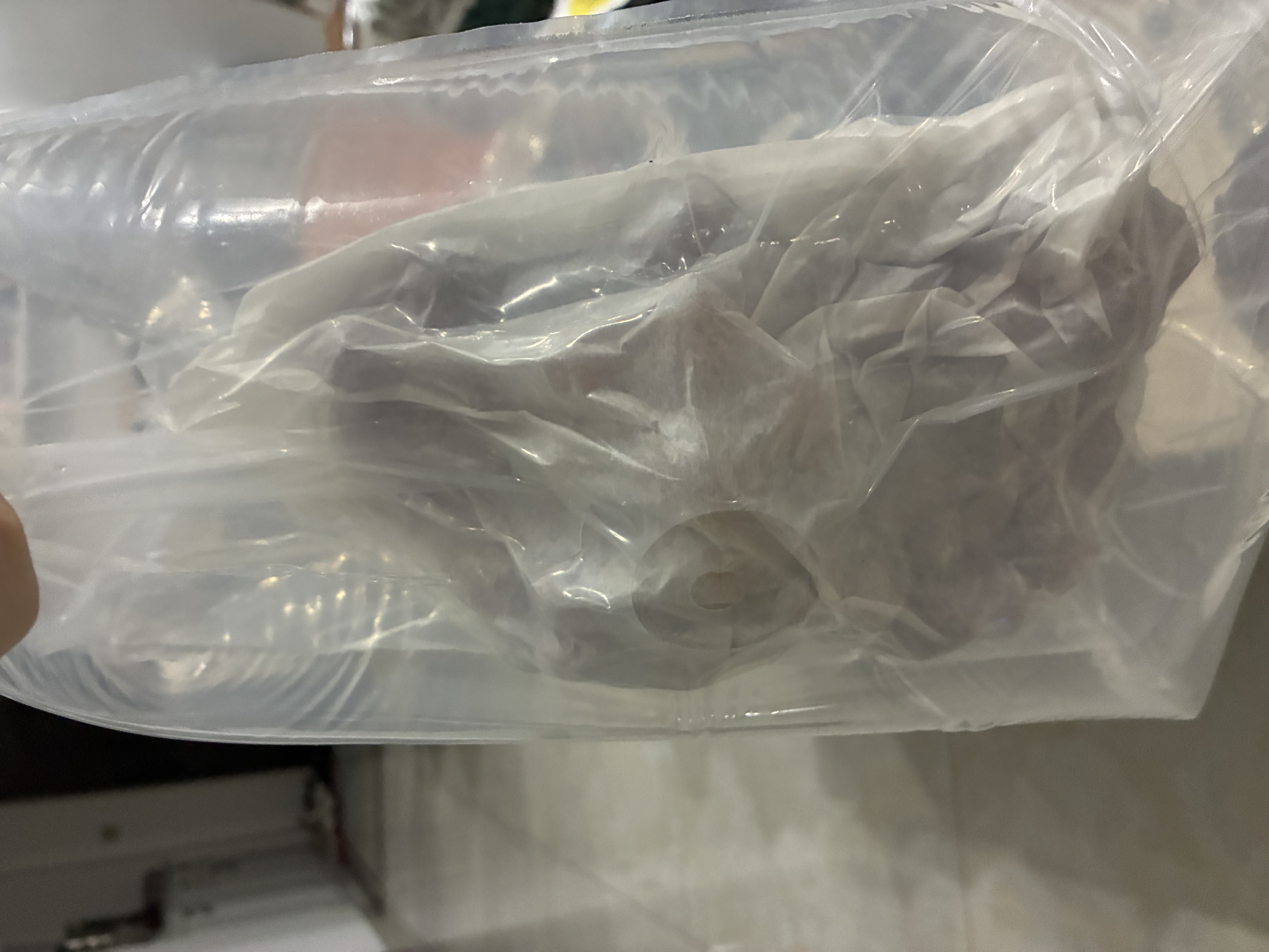 亨迅【顺丰】山西克伦生无籽红提葡萄脆甜提子克瑞森葡萄新鲜水果生鲜 2斤装丨净重1.5斤【尝鲜装】现摘现发 实拍图