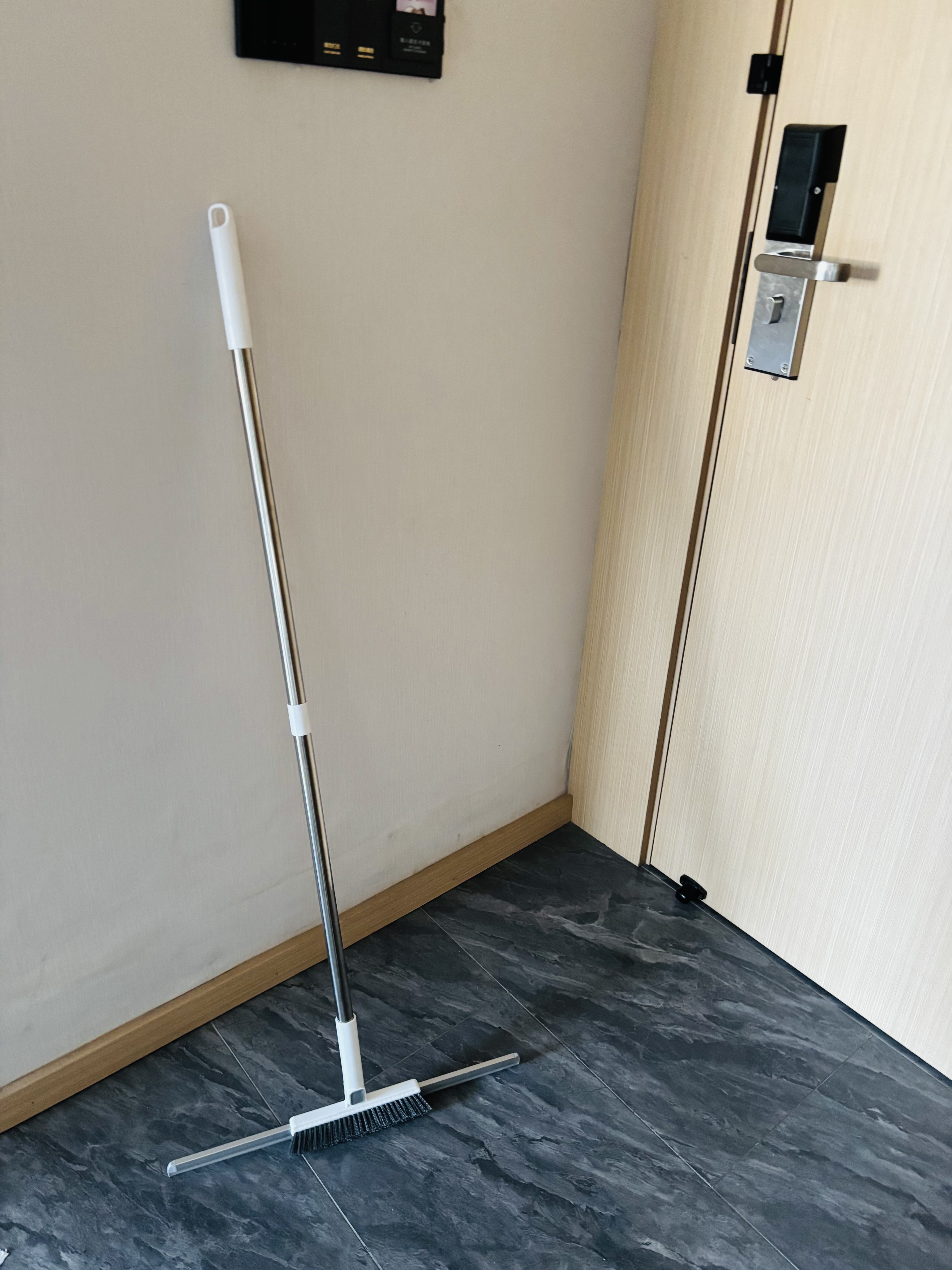 美丽雅魔术刮水扫把家用浴室卫生间地板刷刮板刮擦神器两用扫帚50cm 实拍图